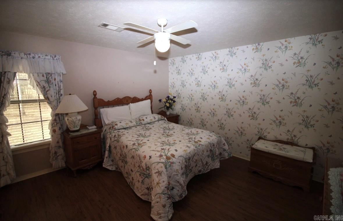 28 Sweetbriar Lane Greenbrier, AR 72058