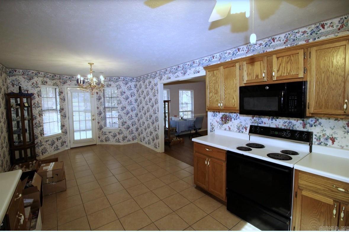 28 Sweetbriar Lane Greenbrier, AR 72058