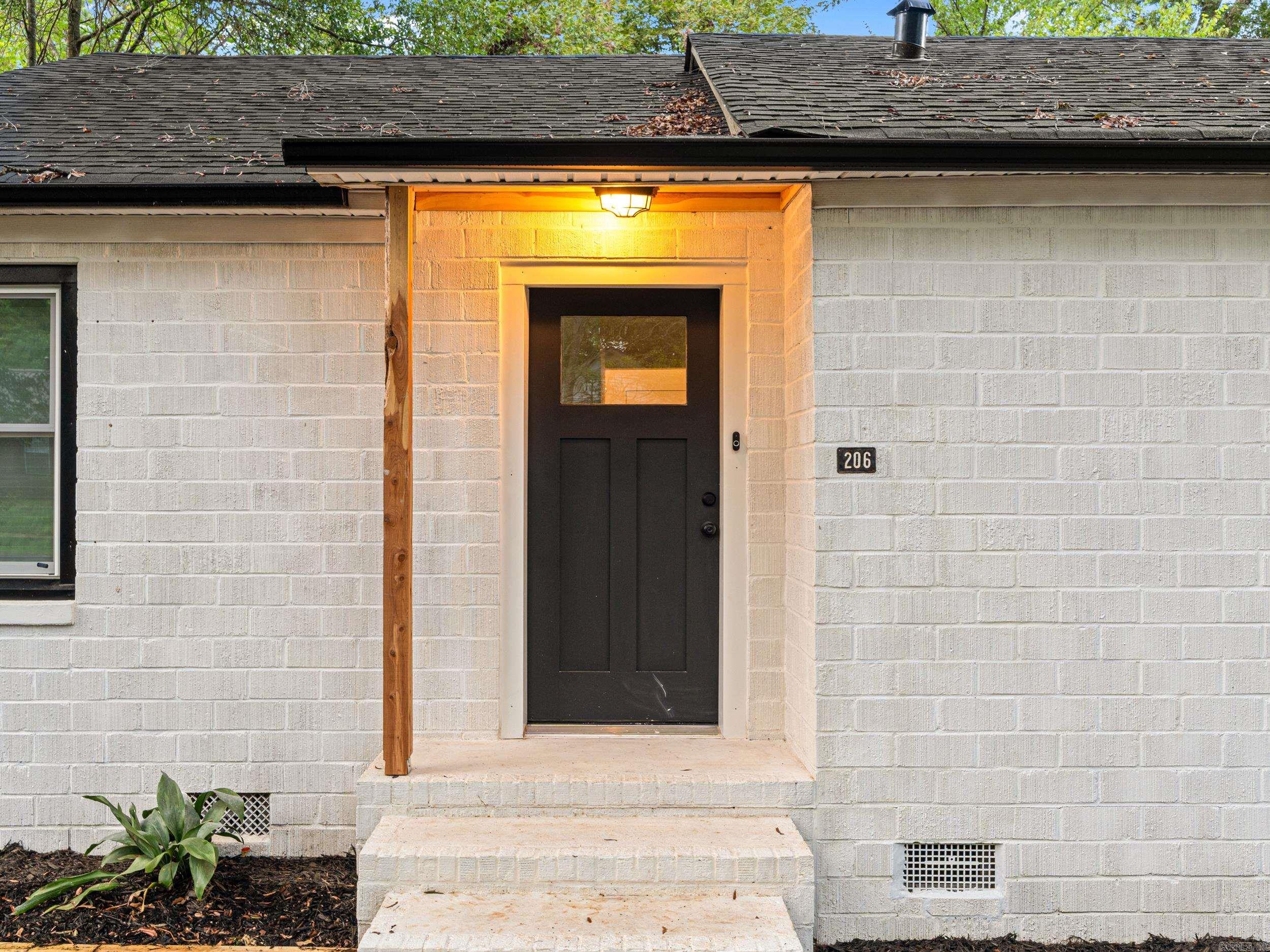 206 N Elm  Beebe, AR