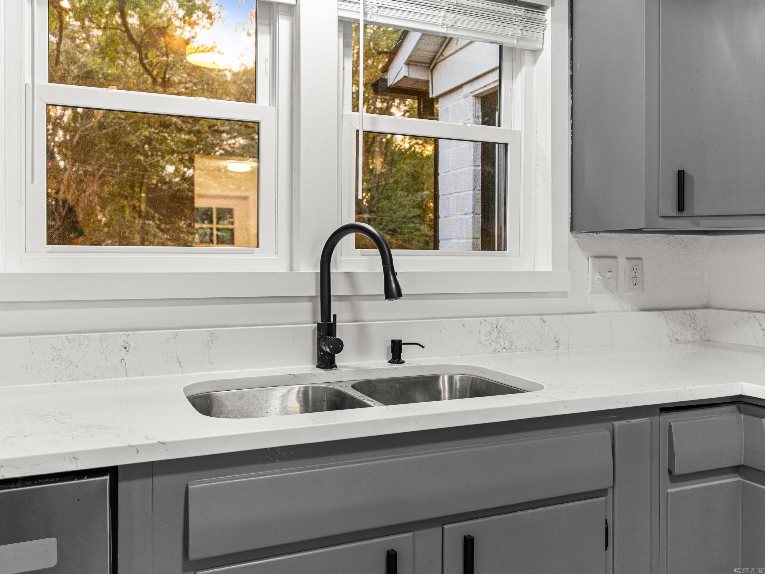 206 N Elm  Beebe, AR