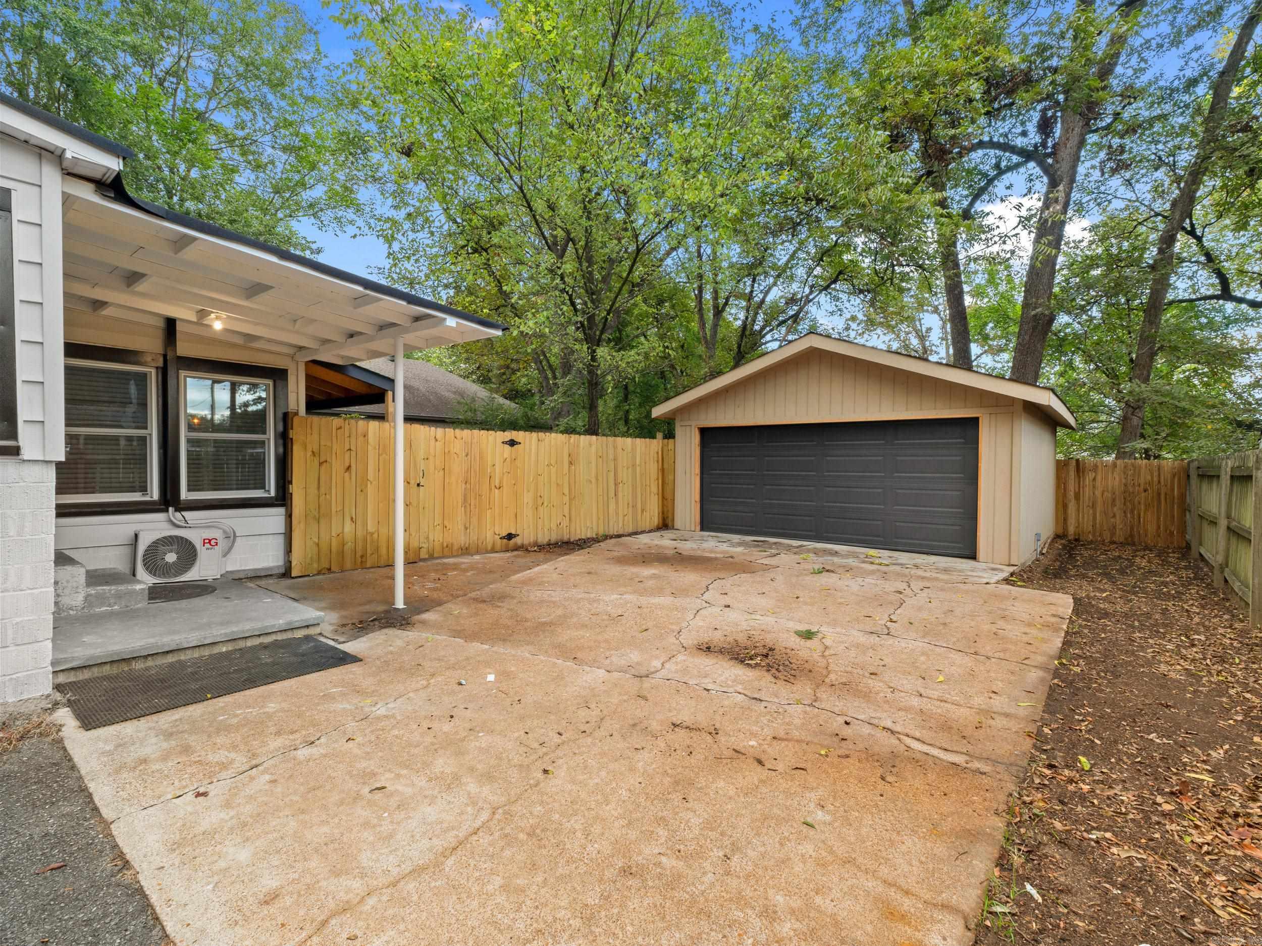 206 N Elm  Beebe, AR