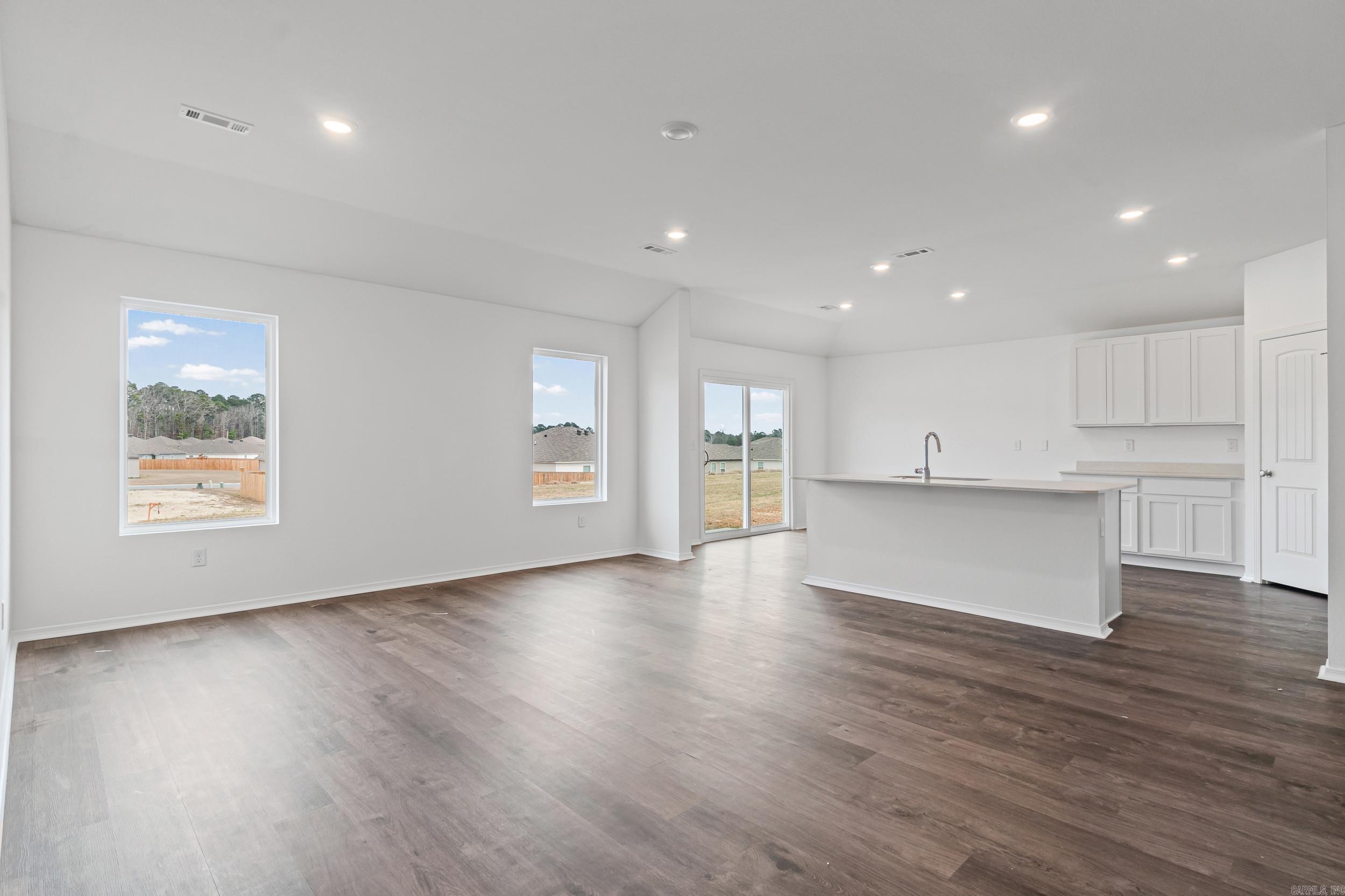 15000 Thompson Branch Trail Hensley, AR 72065