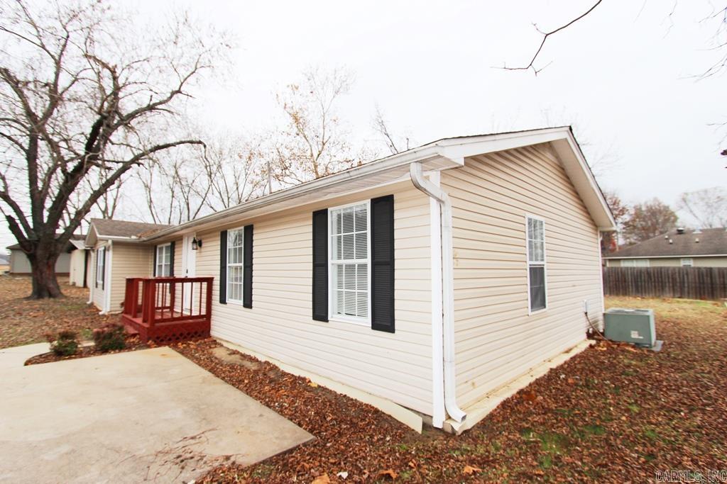 14 Cross  Mayflower, AR