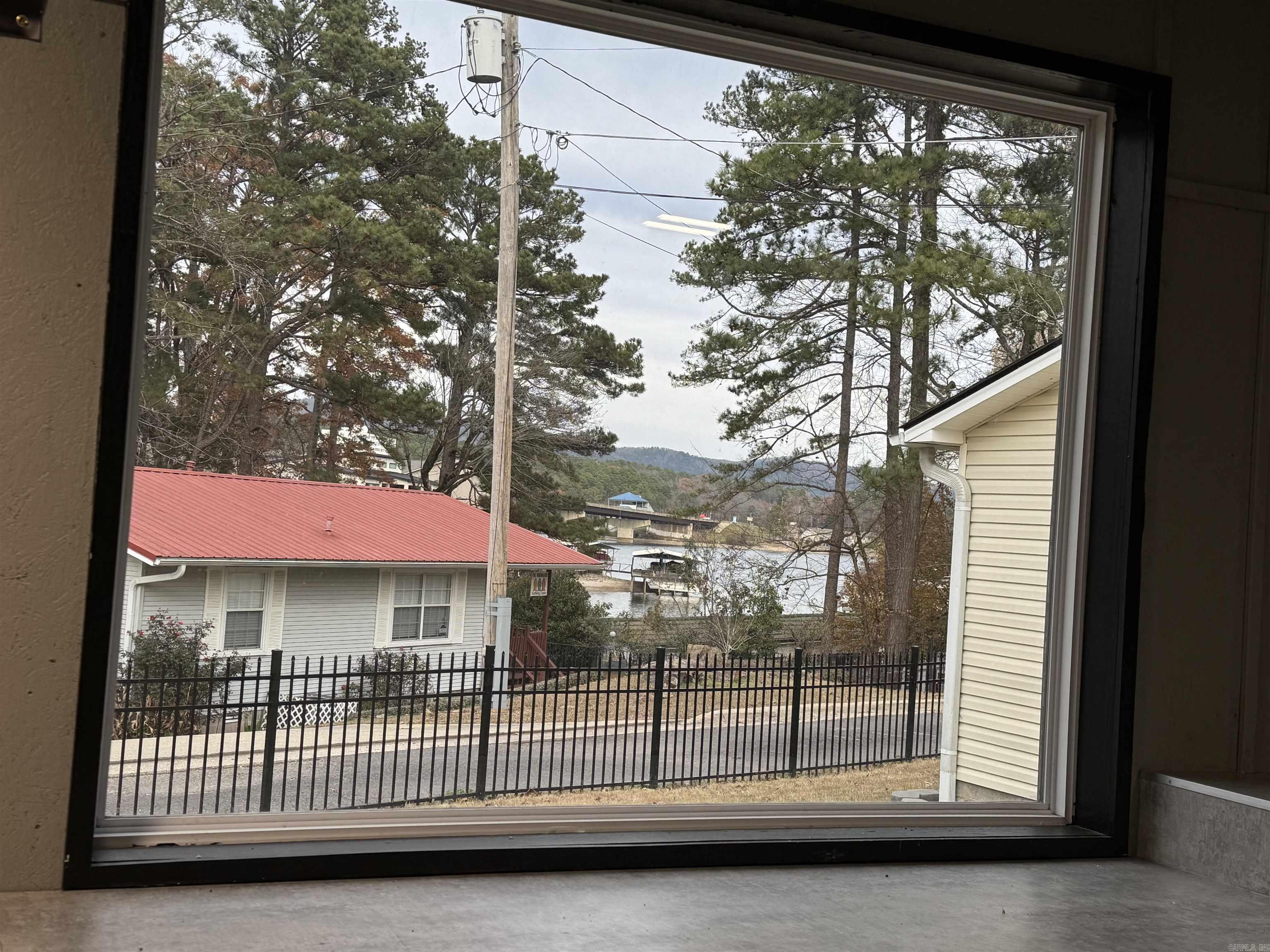 205 Kleinshore Road Hot Springs, AR 71901