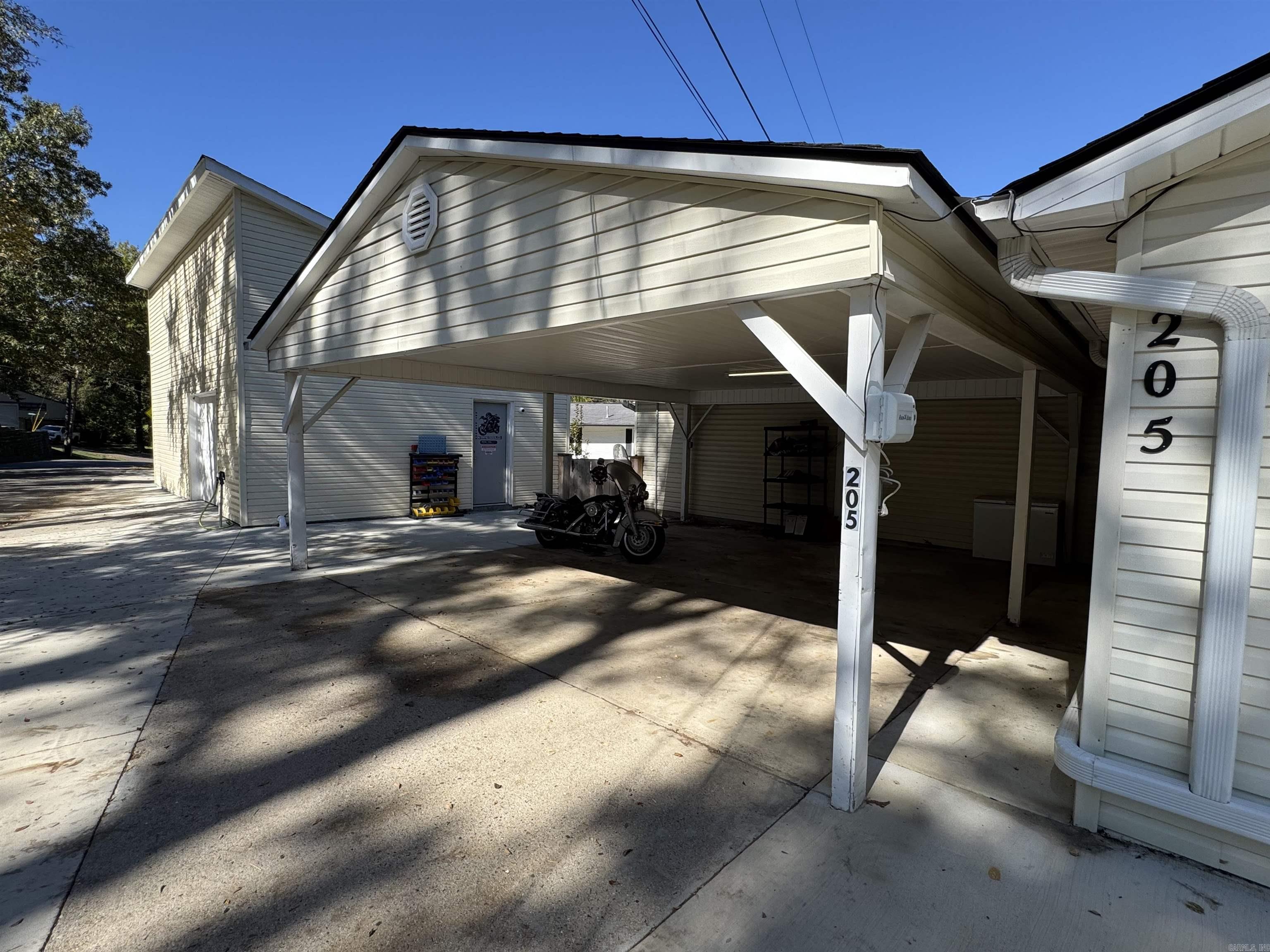 205 Kleinshore Road Hot Springs, AR 71901