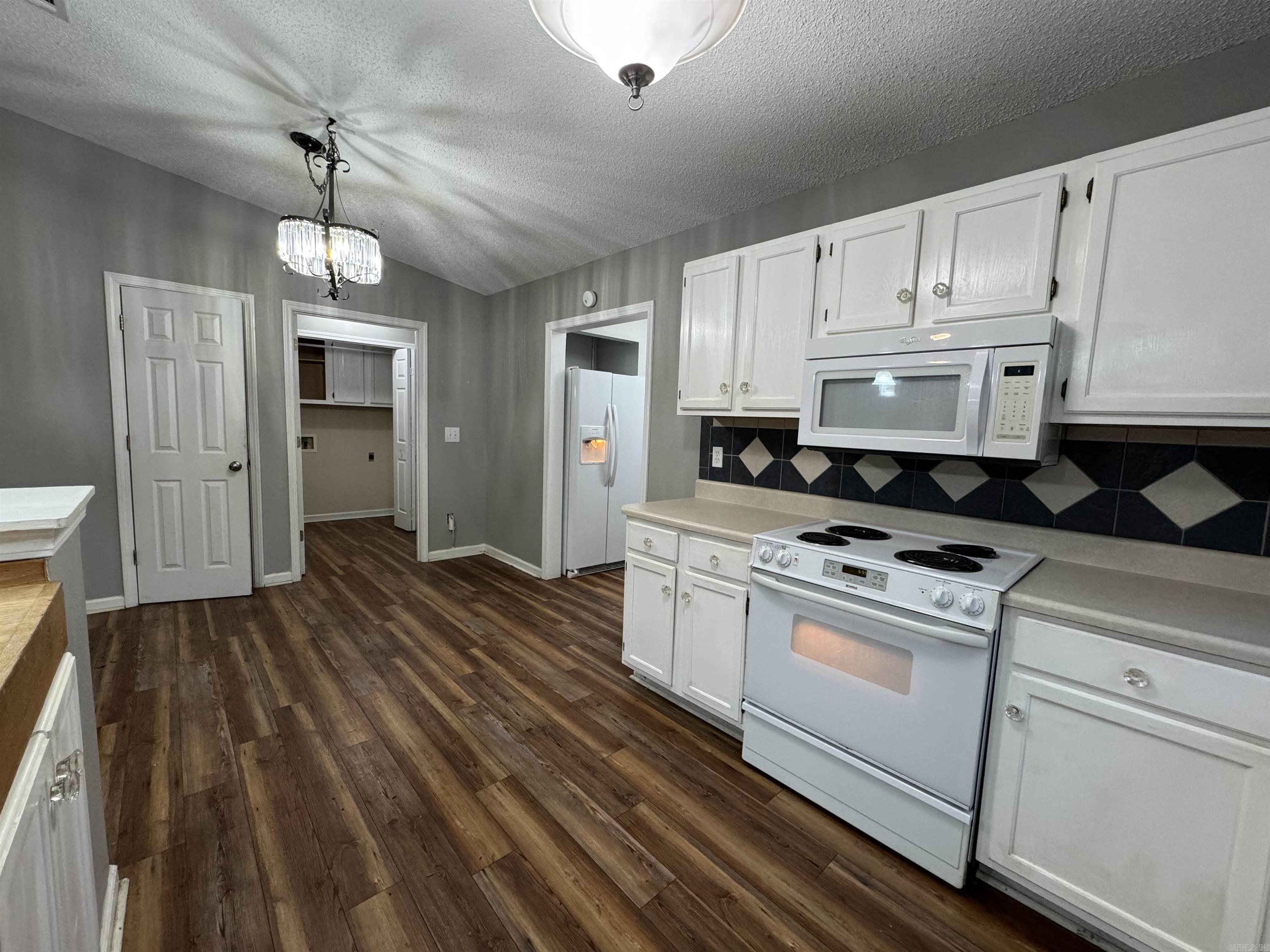 205 Kleinshore Road Hot Springs, AR 71901