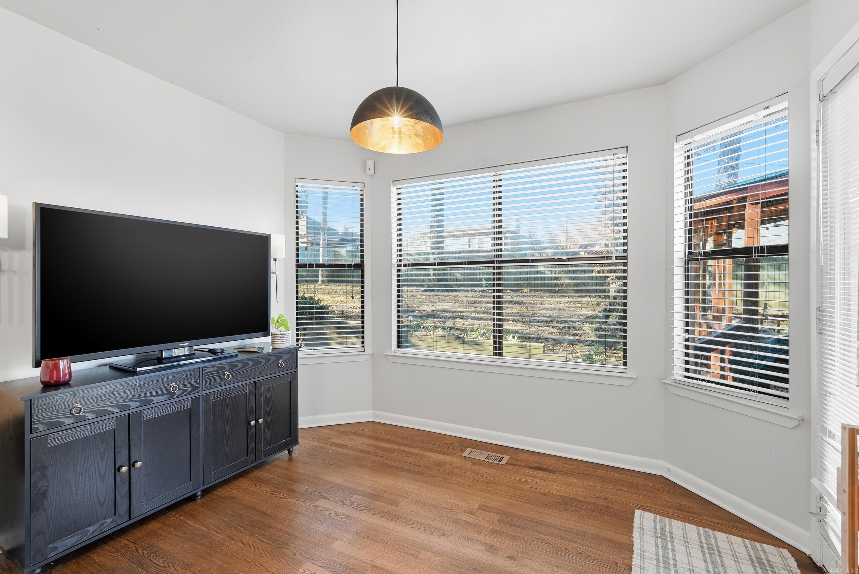 118 Cherrybark Dr Little Rock, AR 72211