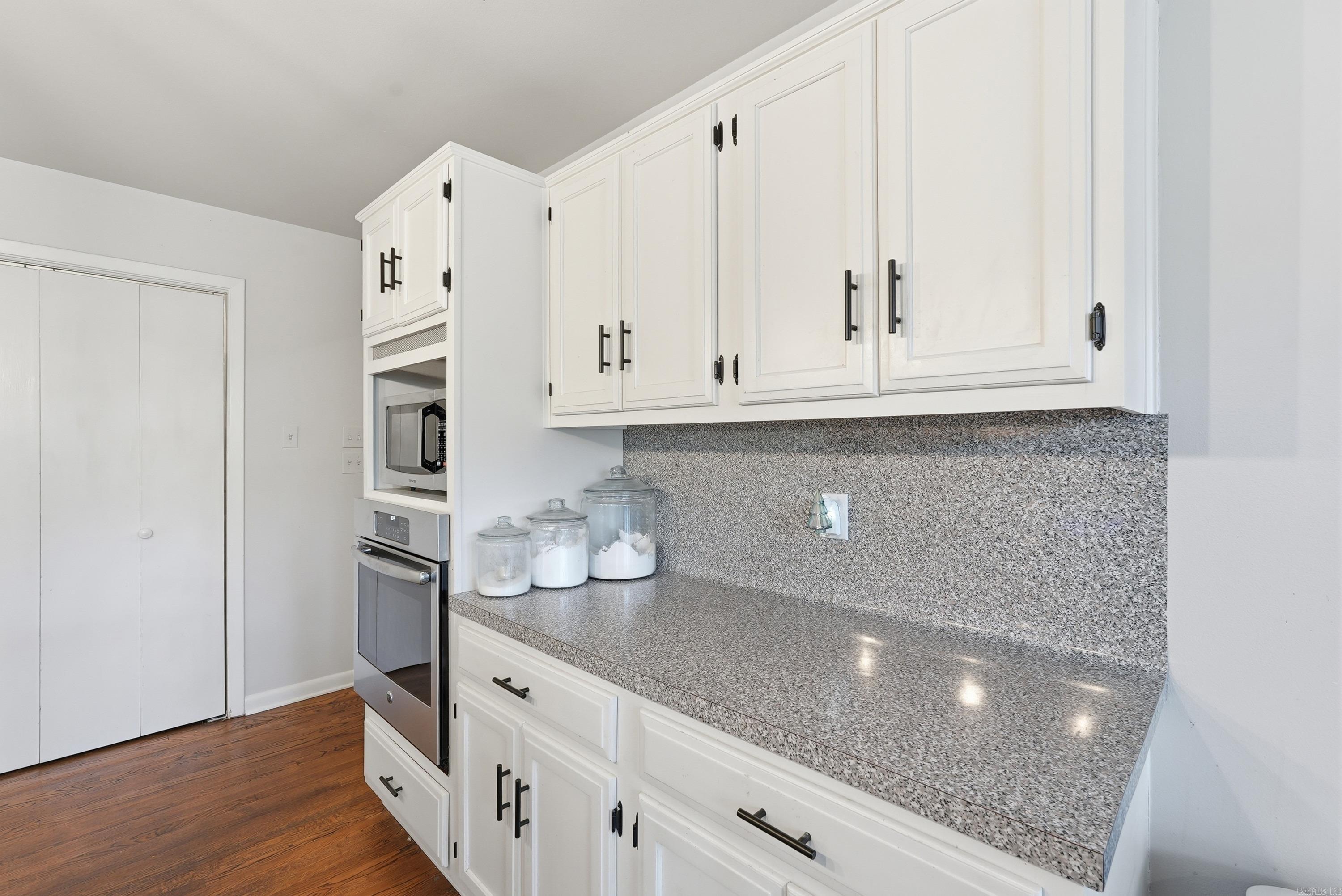 118 Cherrybark Dr Little Rock, AR 72211