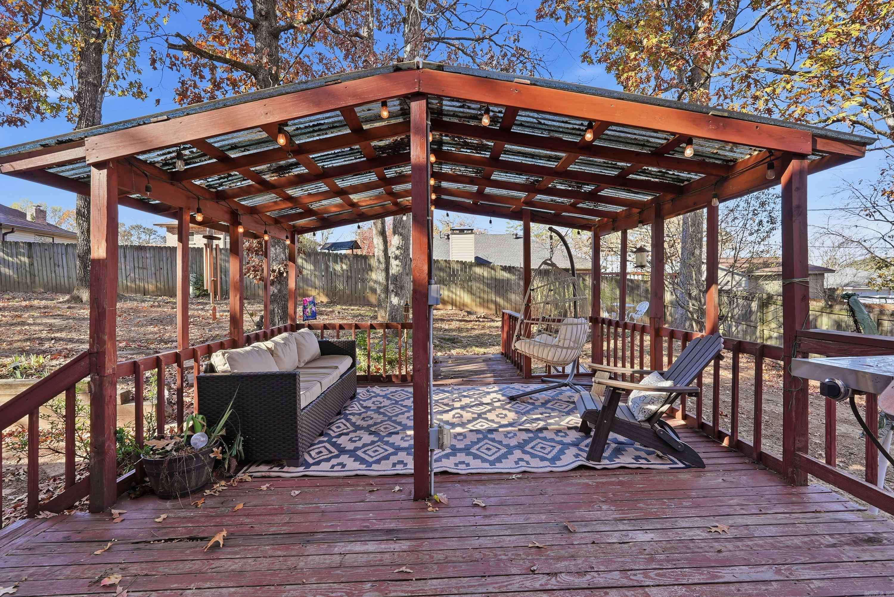 118 Cherrybark Dr Little Rock, AR 72211