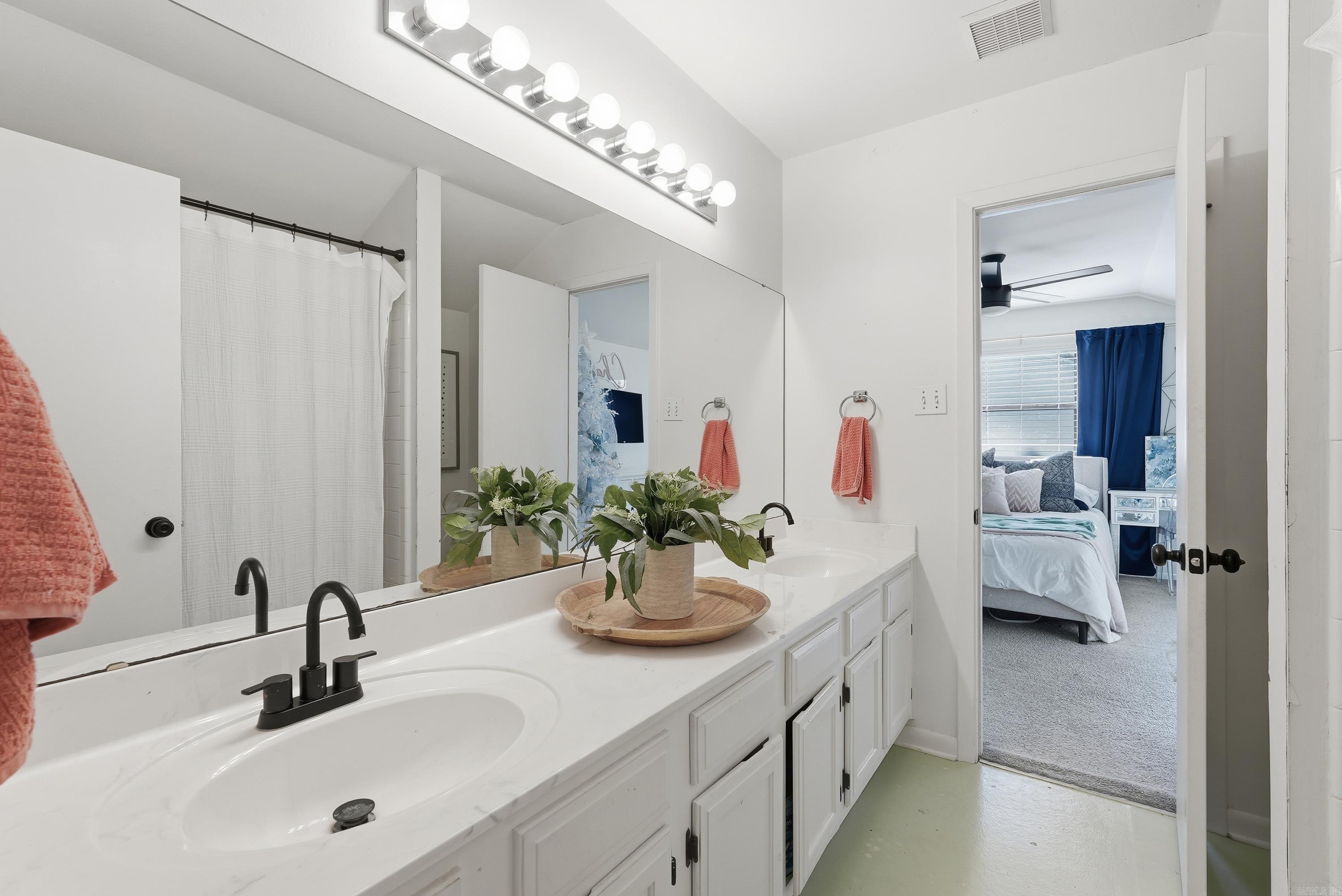 118 Cherrybark Dr Little Rock, AR 72211