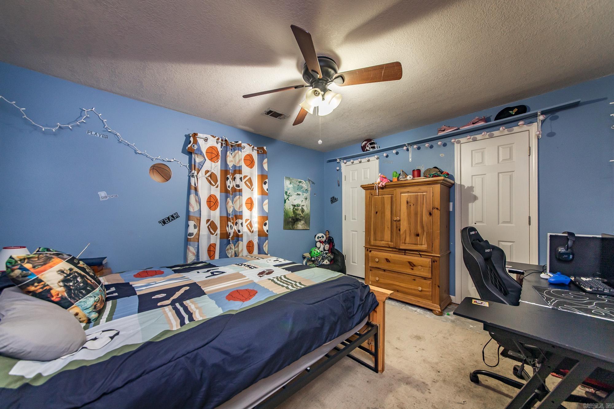 112 Selvidge Ln Searcy, AR 72143