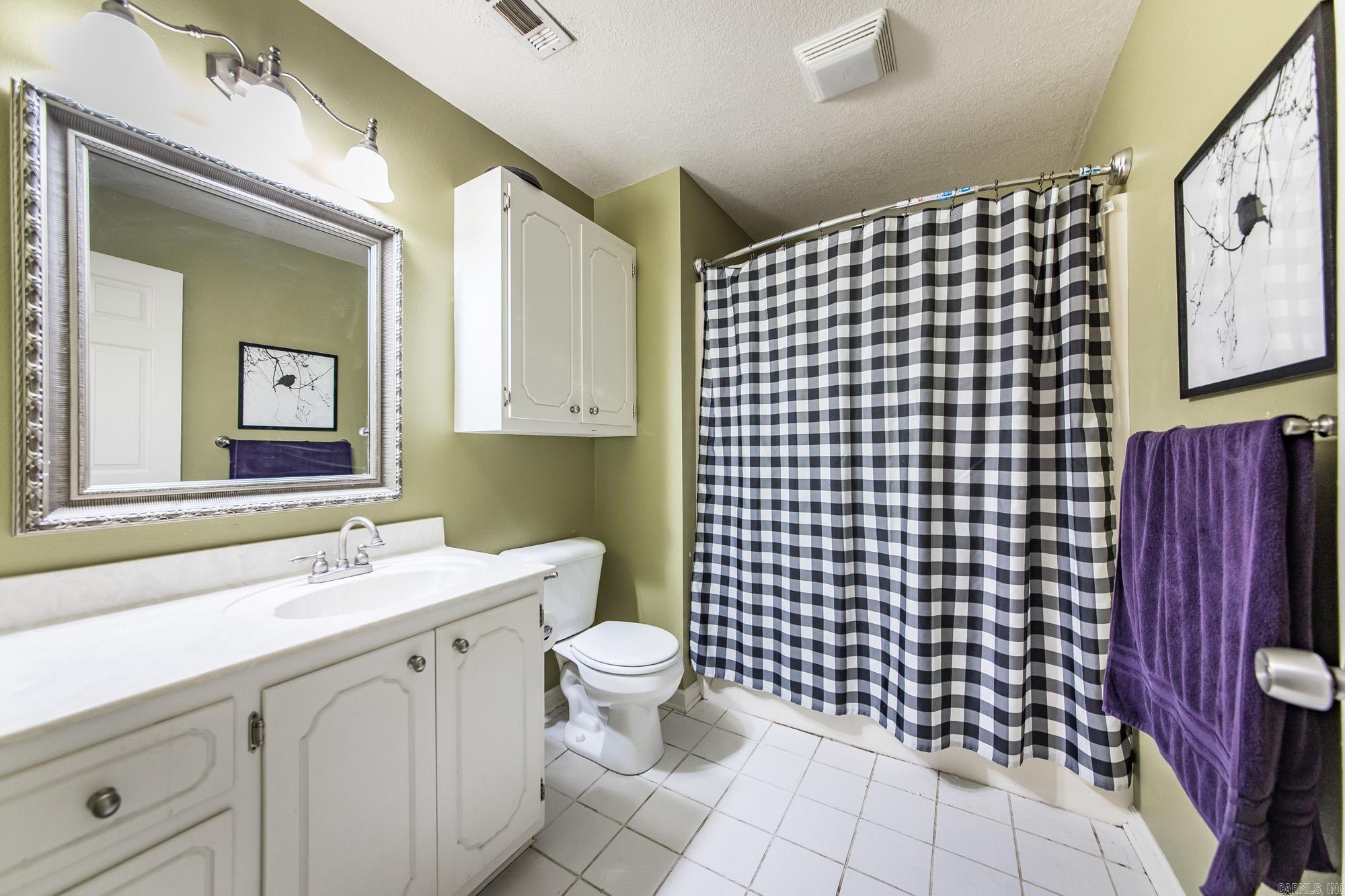 112 Selvidge Ln Searcy, AR 72143