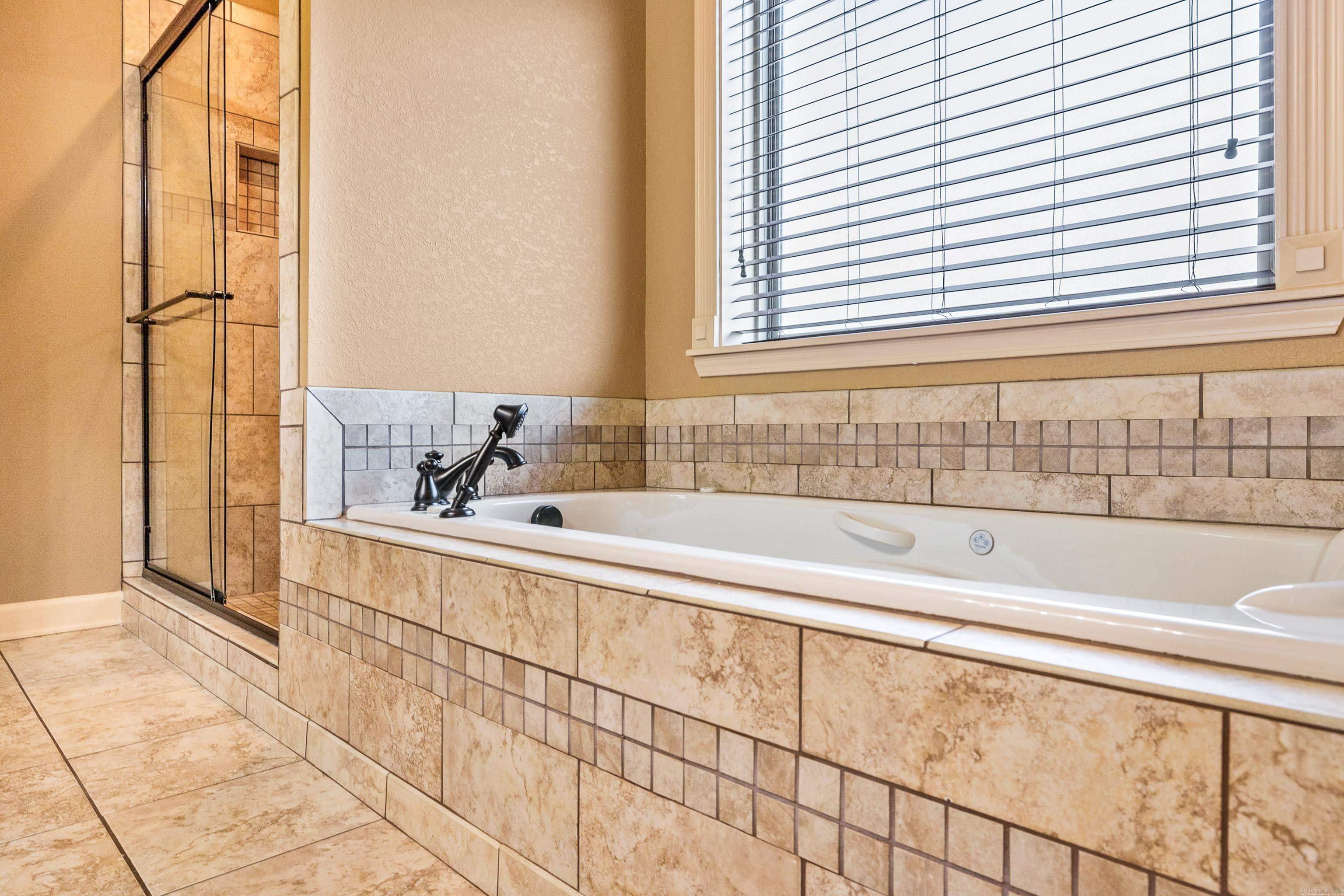 2513 Durango Drive Benton, AR 72019