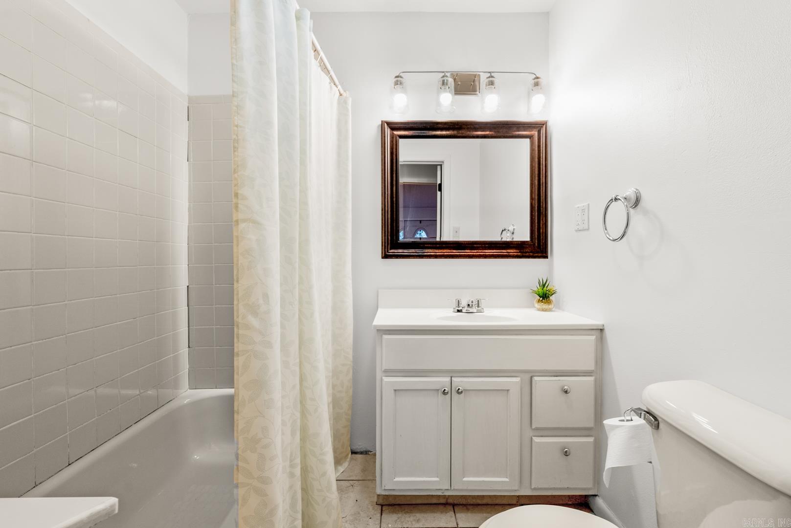 1730 Graham  Benton, AR