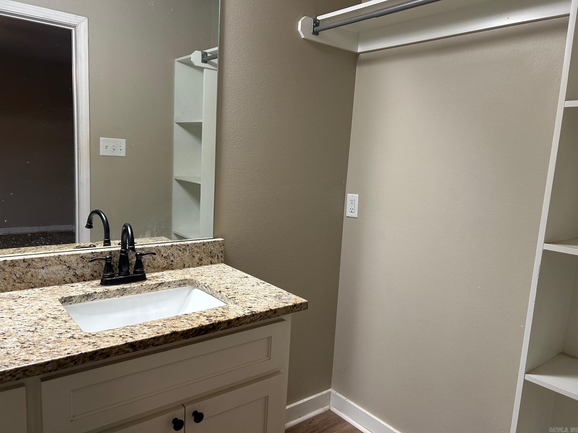 760 Gravel Hill Rd  Romance, AR