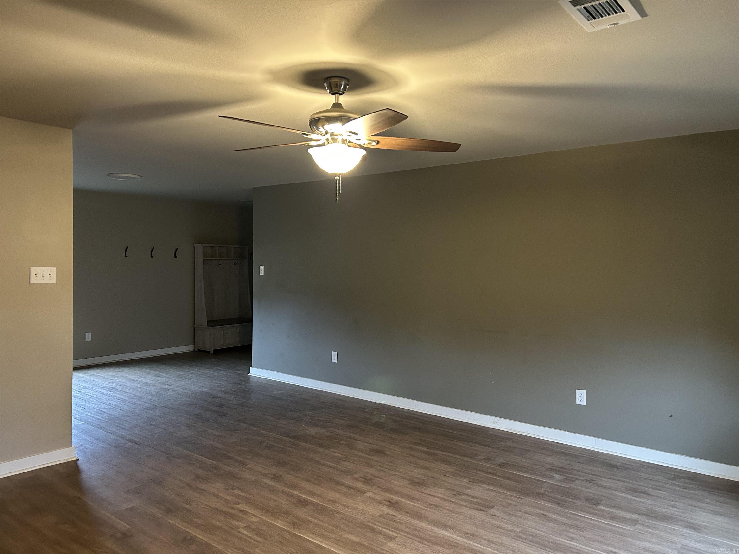 760 Gravel Hill Rd  Romance, AR