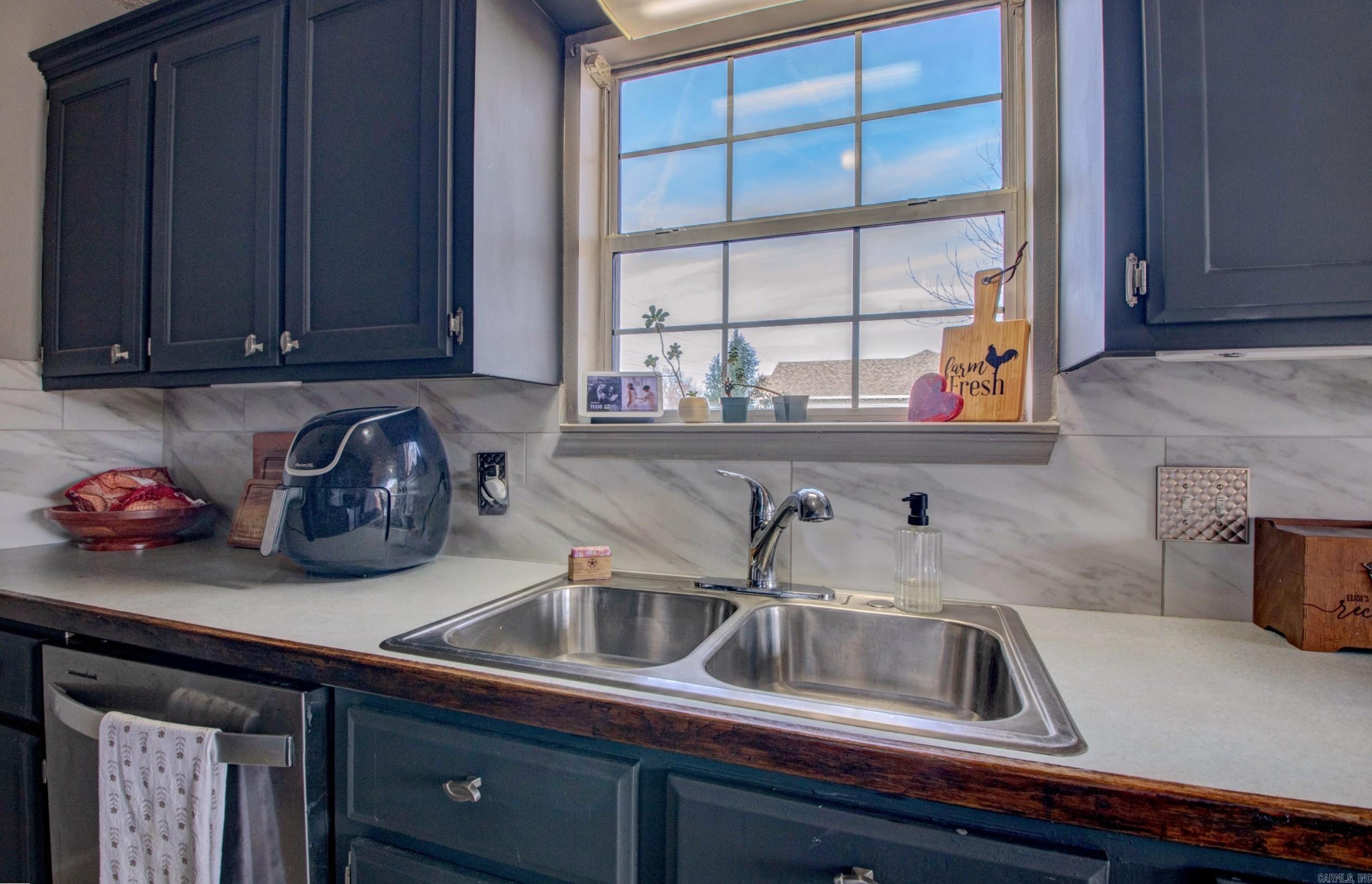 385 Pearl Stone Drive Lonoke, AR 72086