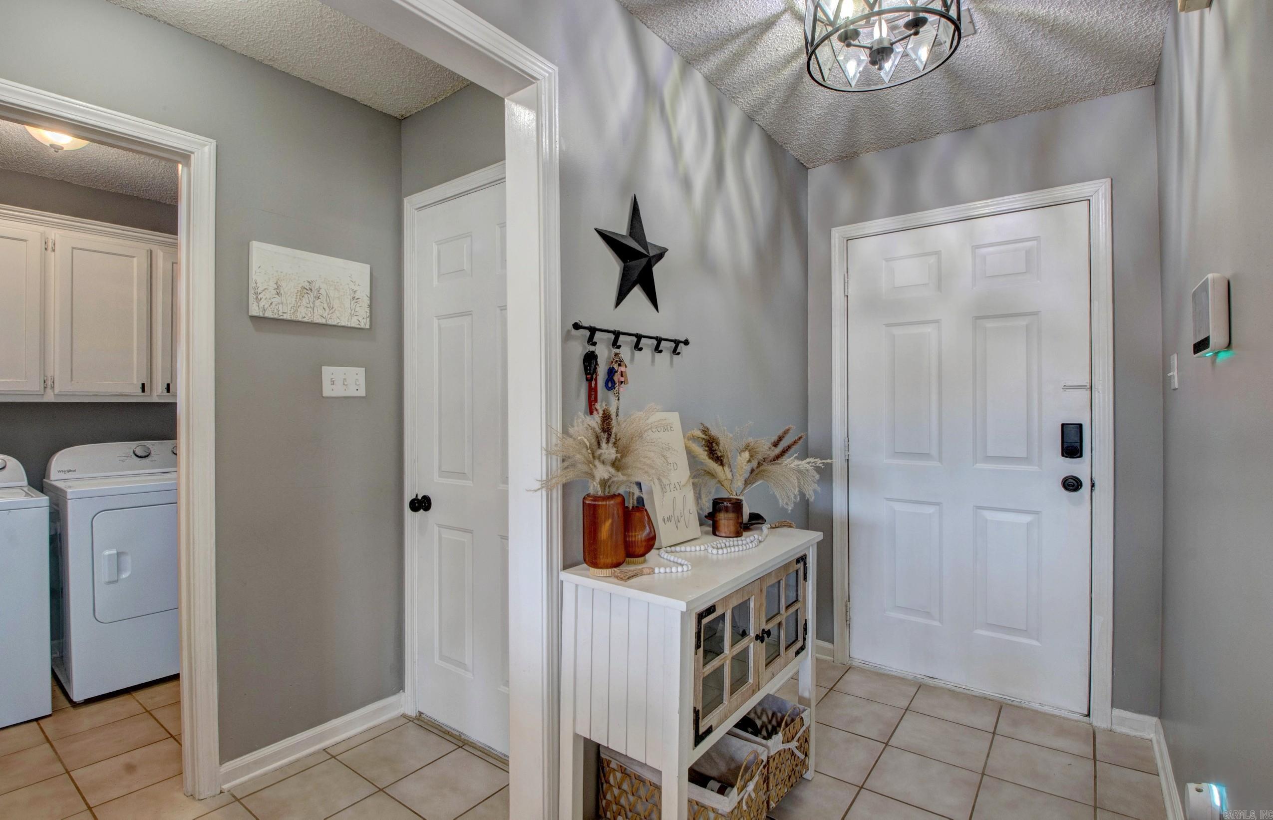 385 Pearl Stone Drive Lonoke, AR 72086