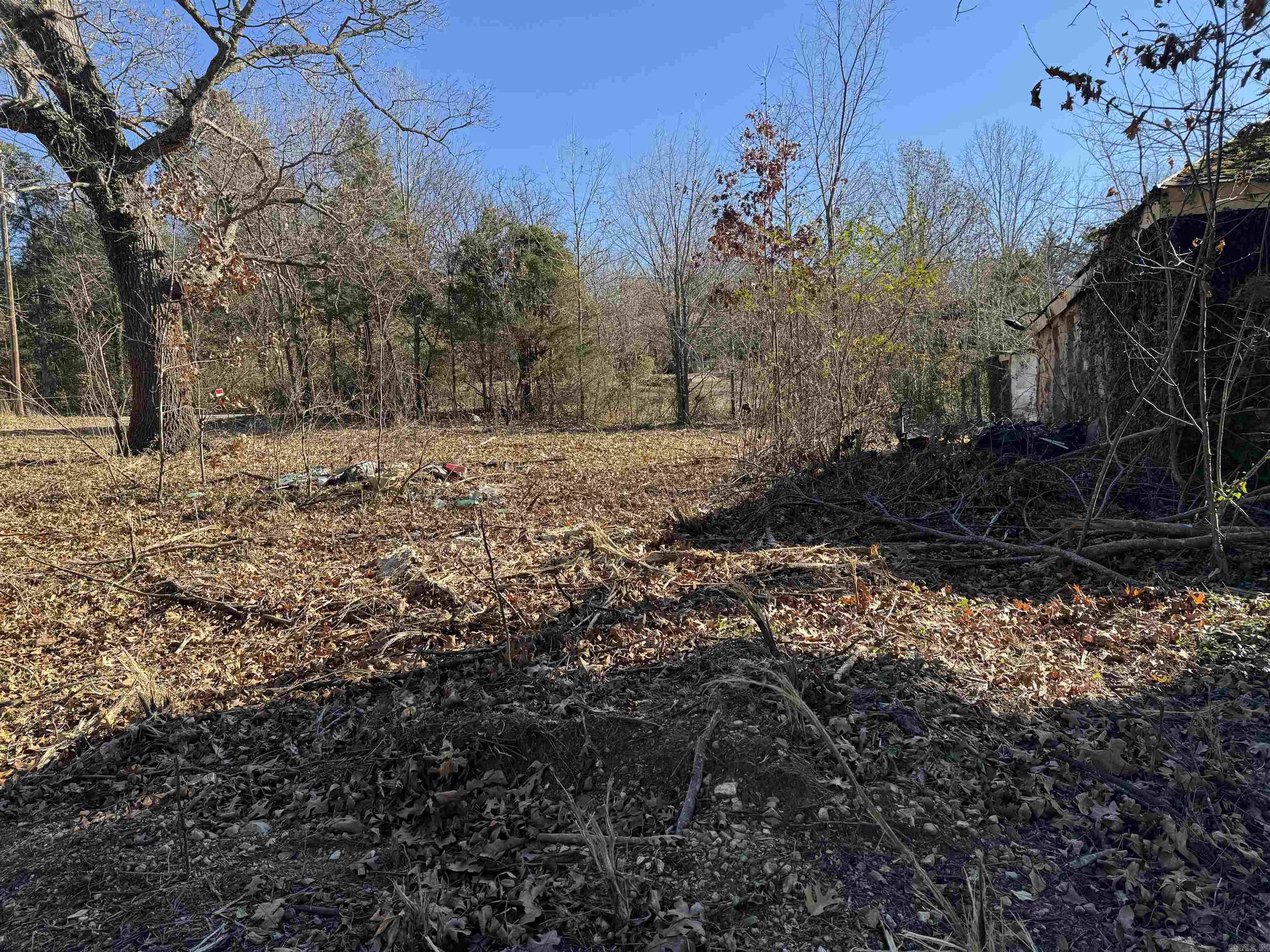 2945 N Highway 5  Mountain Home, AR