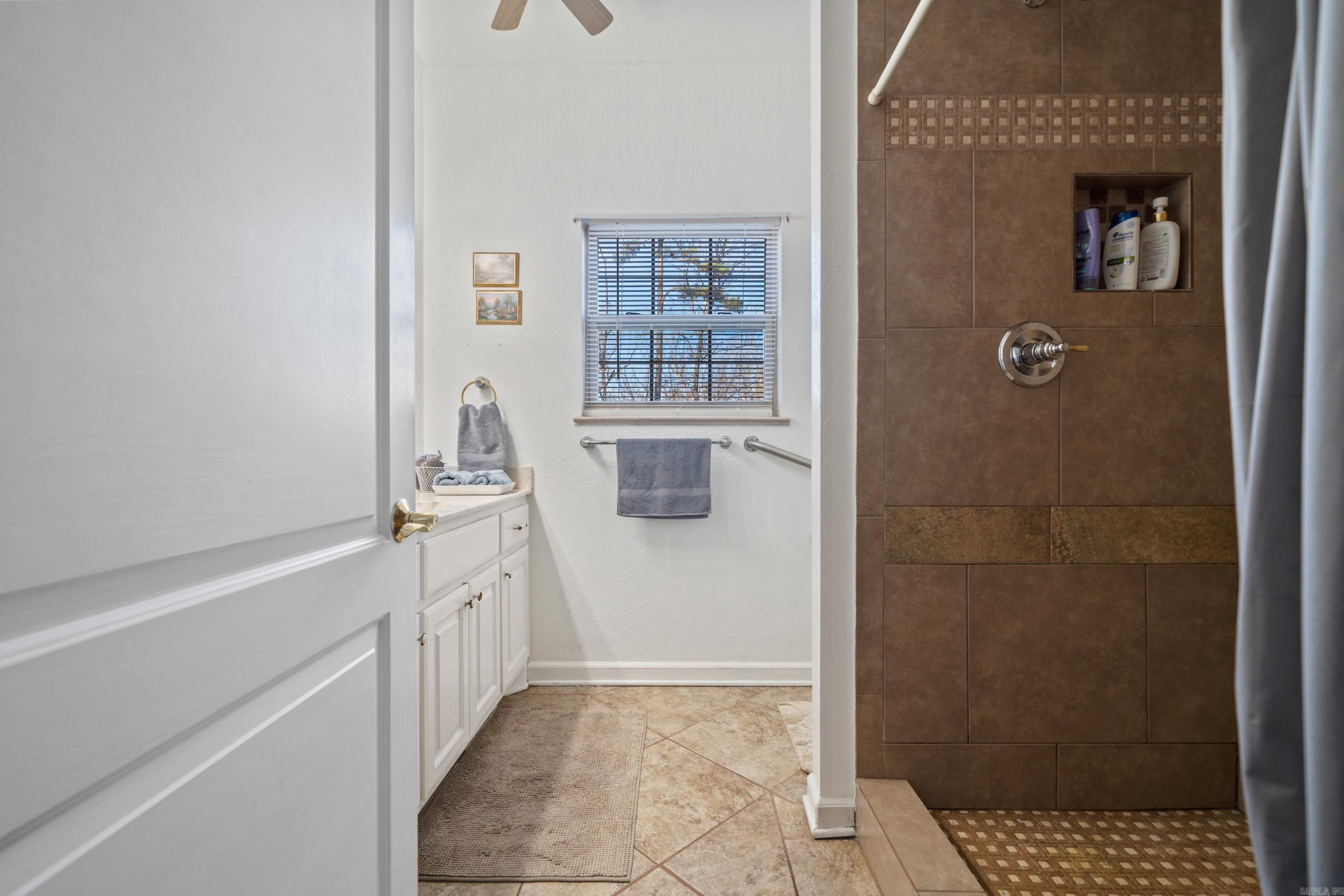 272 Promise Land Drive Hot Springs National Park, AR 71901