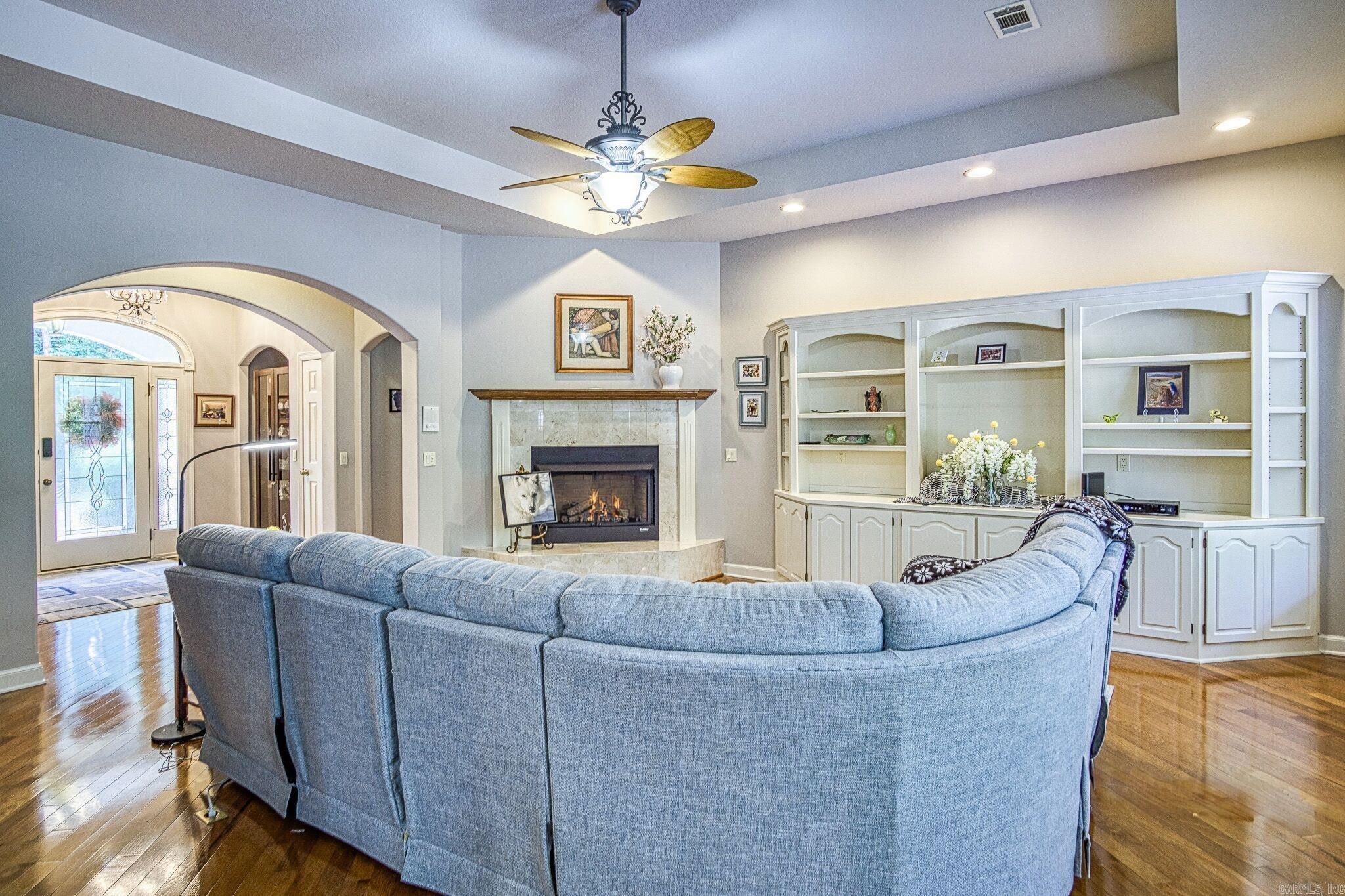 23 Gloria Drive Hot Springs Village, AR 71909-7988