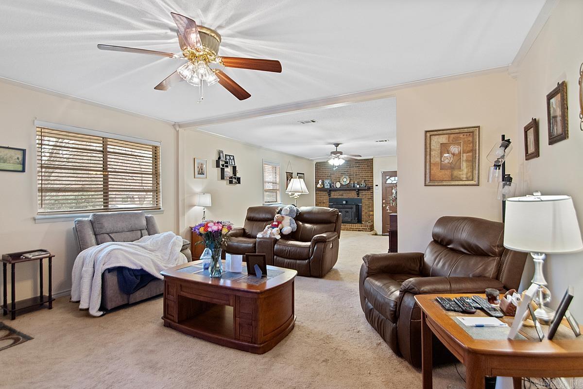 8213 Russwood W Lane Mabelvale, AR 72103