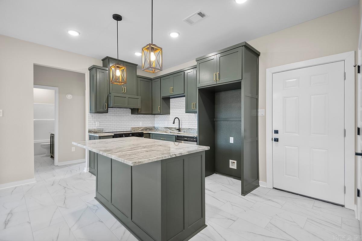 14815 Joan  Mabelvale, AR