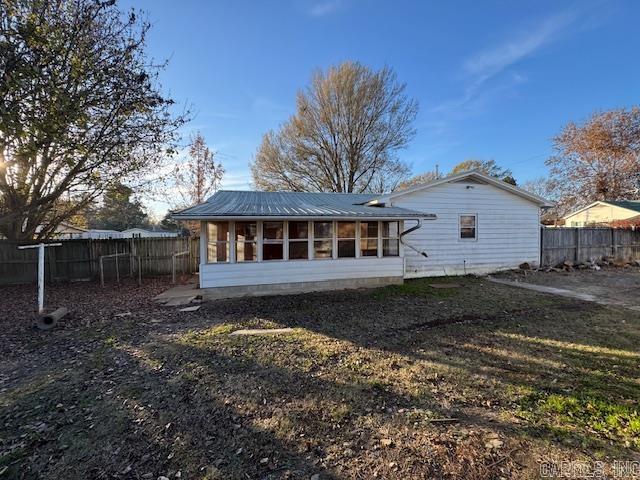 602 S Greenlaw  Carlisle, AR