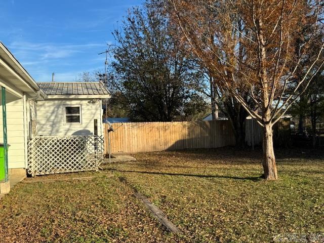 602 S Greenlaw  Carlisle, AR