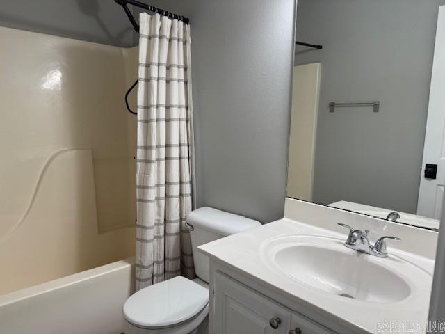 2801 Valley Forge Drive Benton, AR 72015