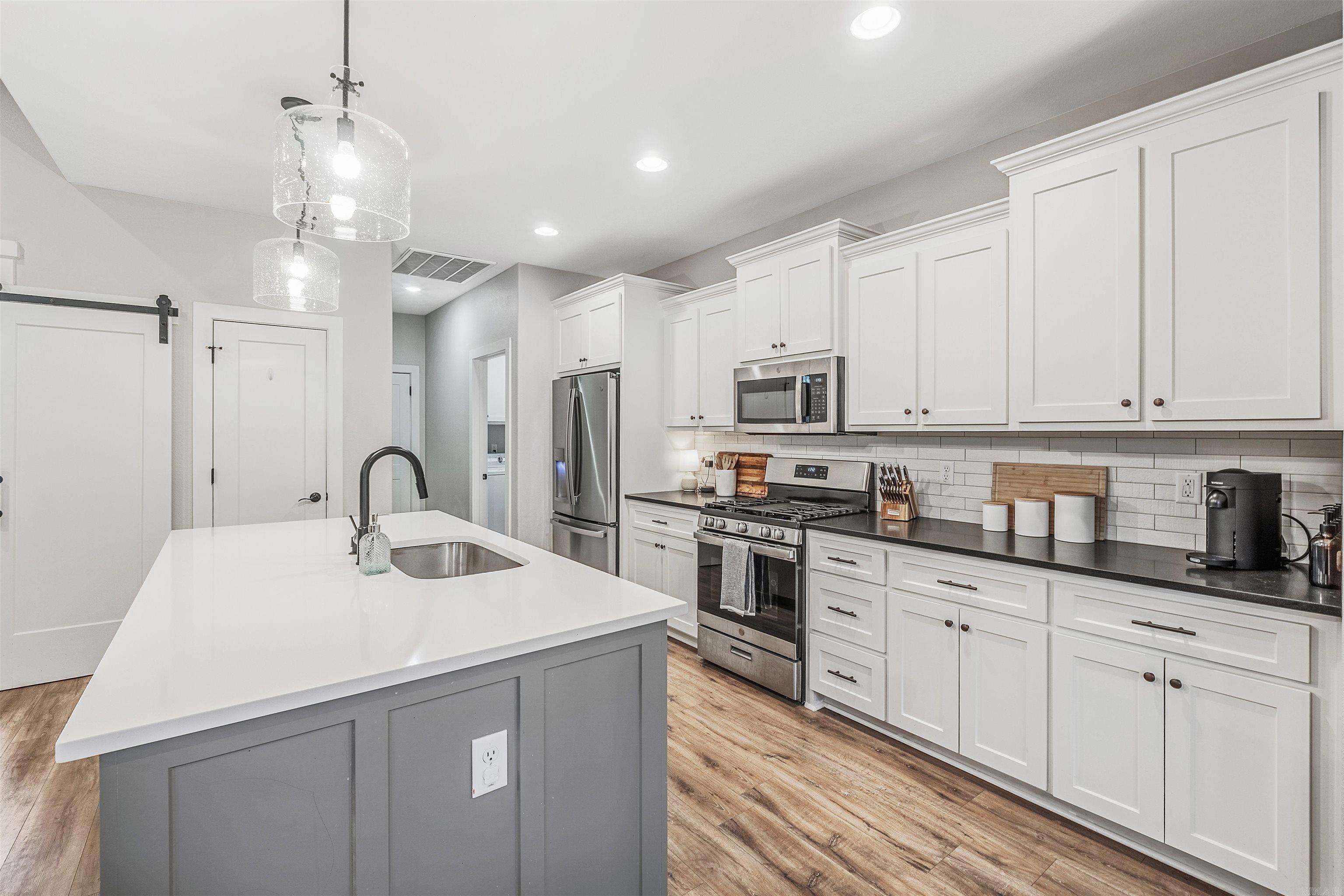 4093 Hampton Drive Benton, AR 72019