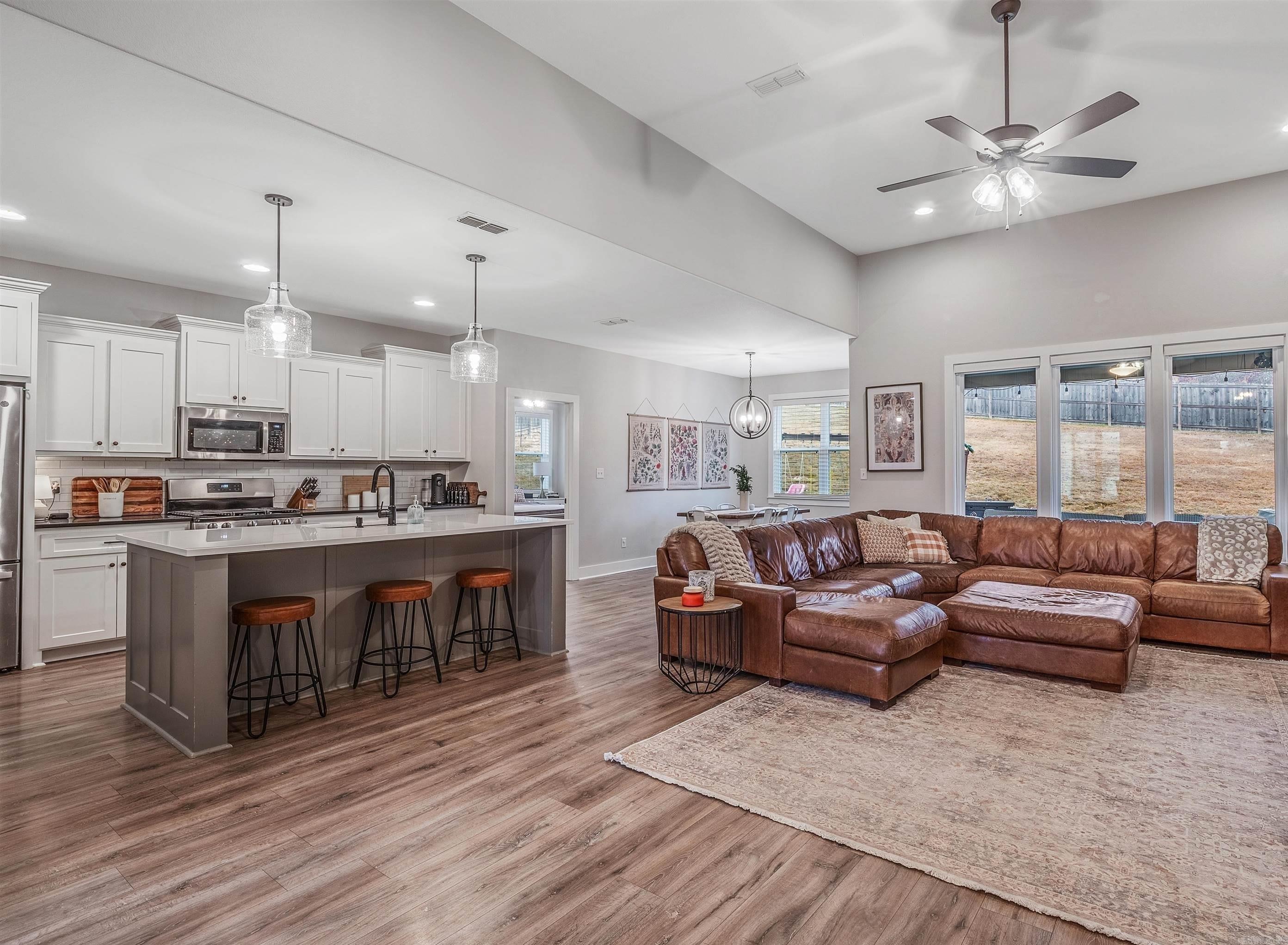 4093 Hampton Drive Benton, AR 72019