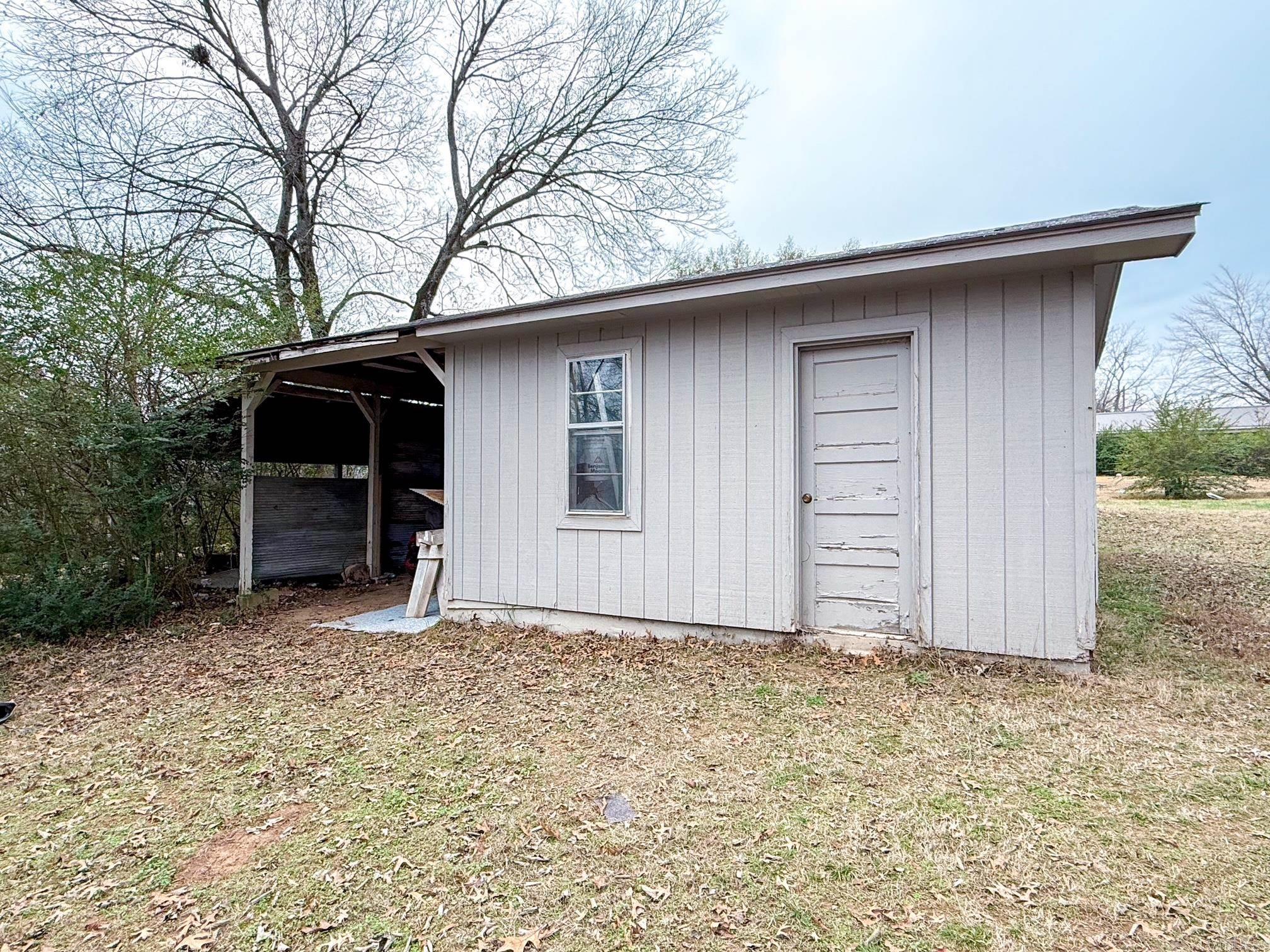 275 Patton Street  Clinton, AR