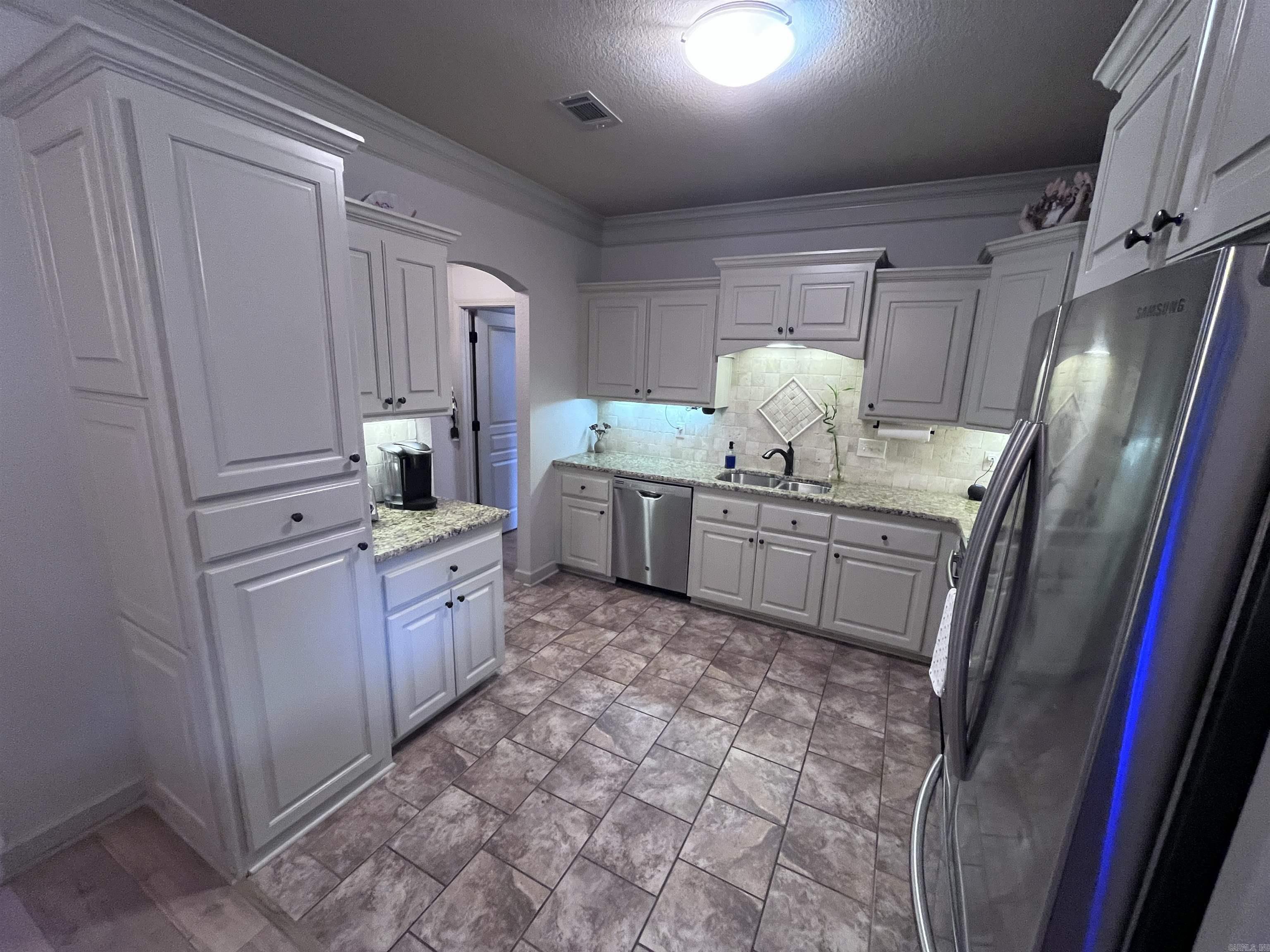 15 Sierra  Austin, AR