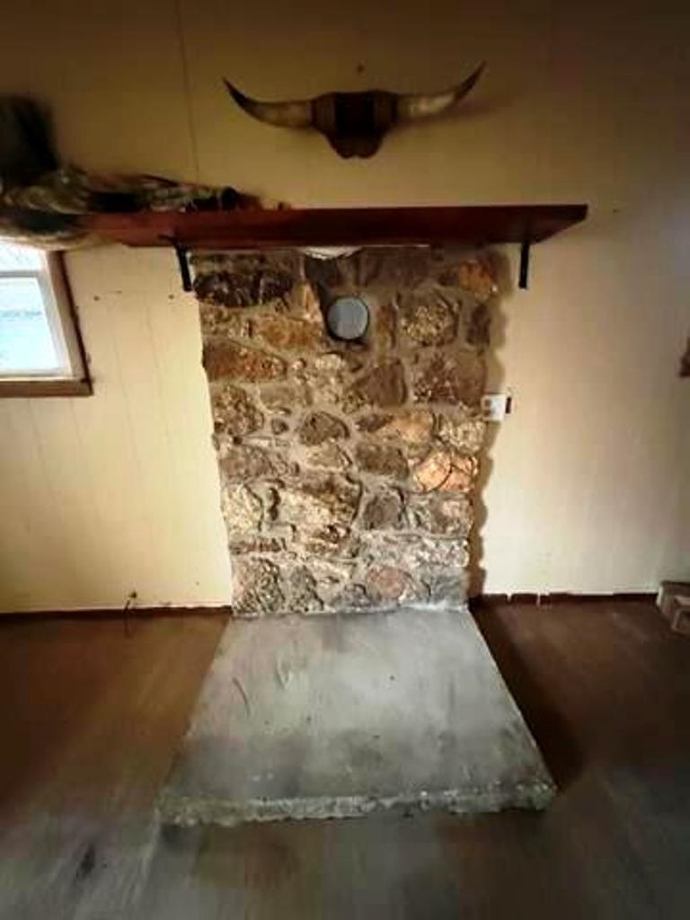 8 Northwood Drive Highland, AR 72542