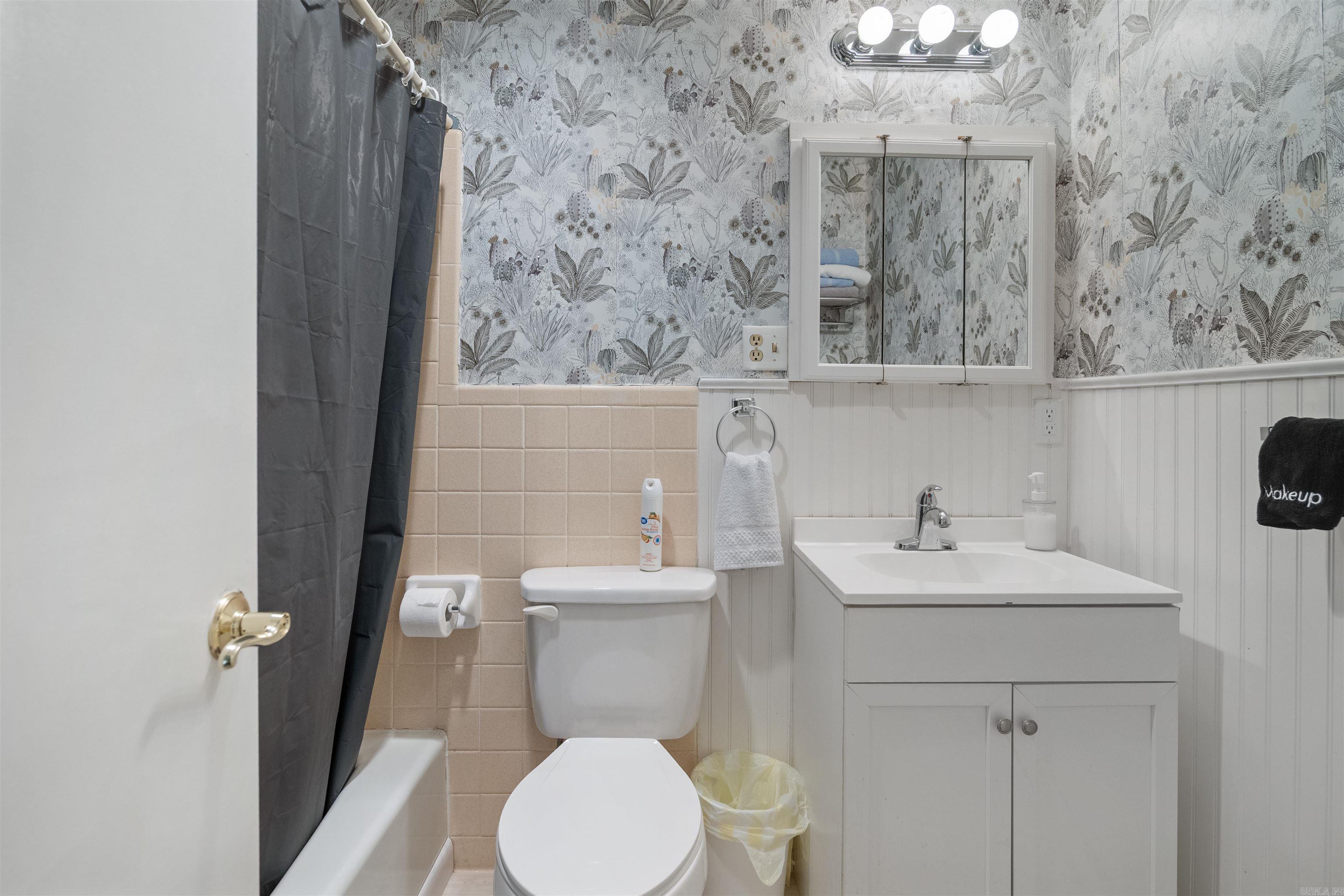 60 Cherokee  Cherokee Village, AR