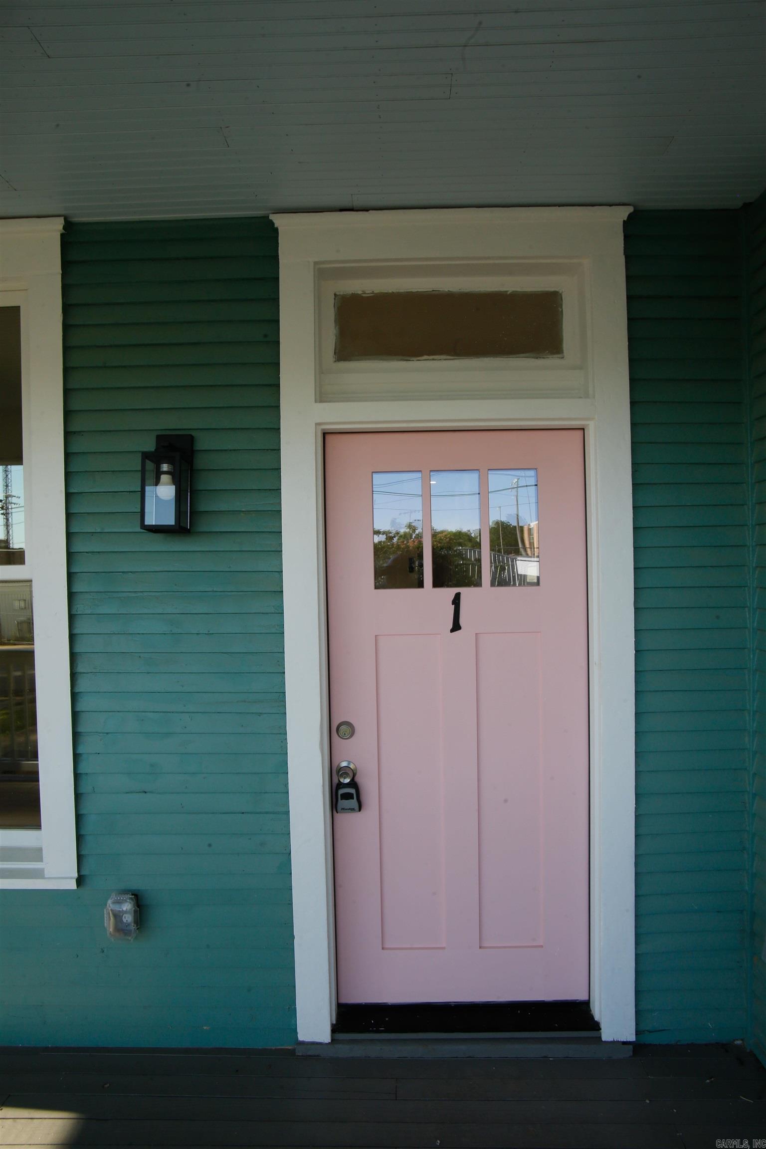 2324 W Daisy L Gatson Bates  Little Rock, AR