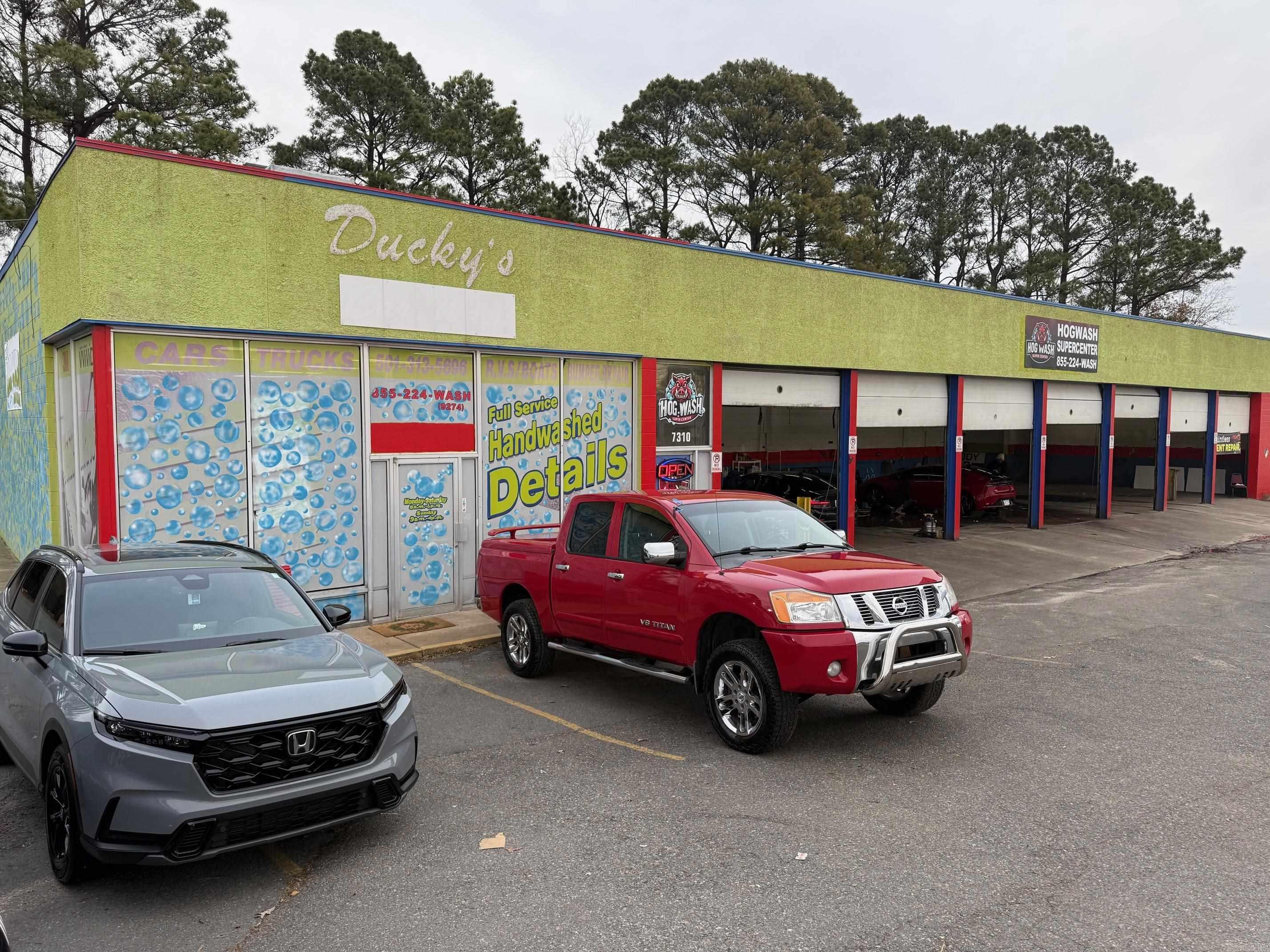 7310 Cantrell Rd  Little Rock, AR