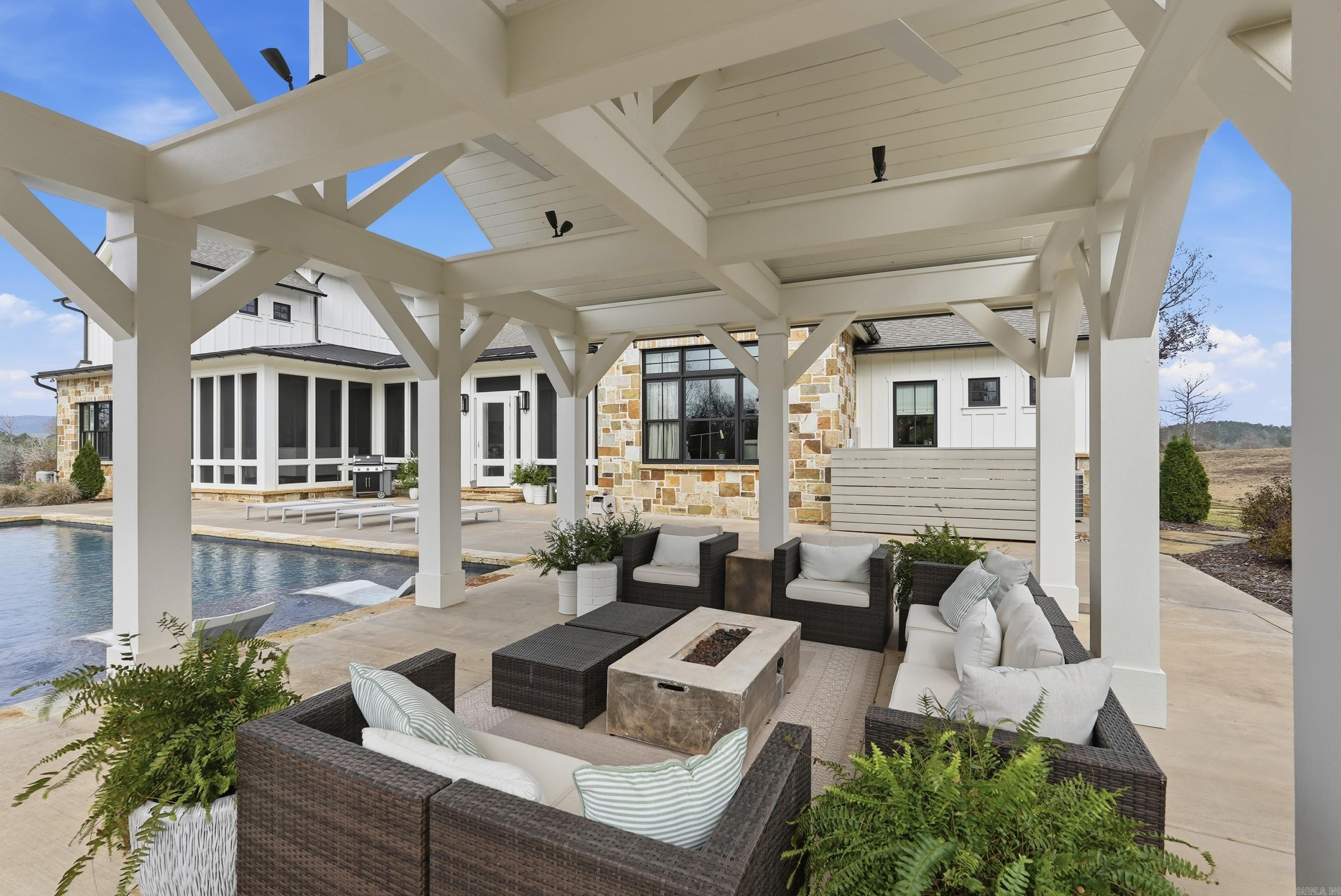 22621 Roland Cutoff Road Roland, AR 72153