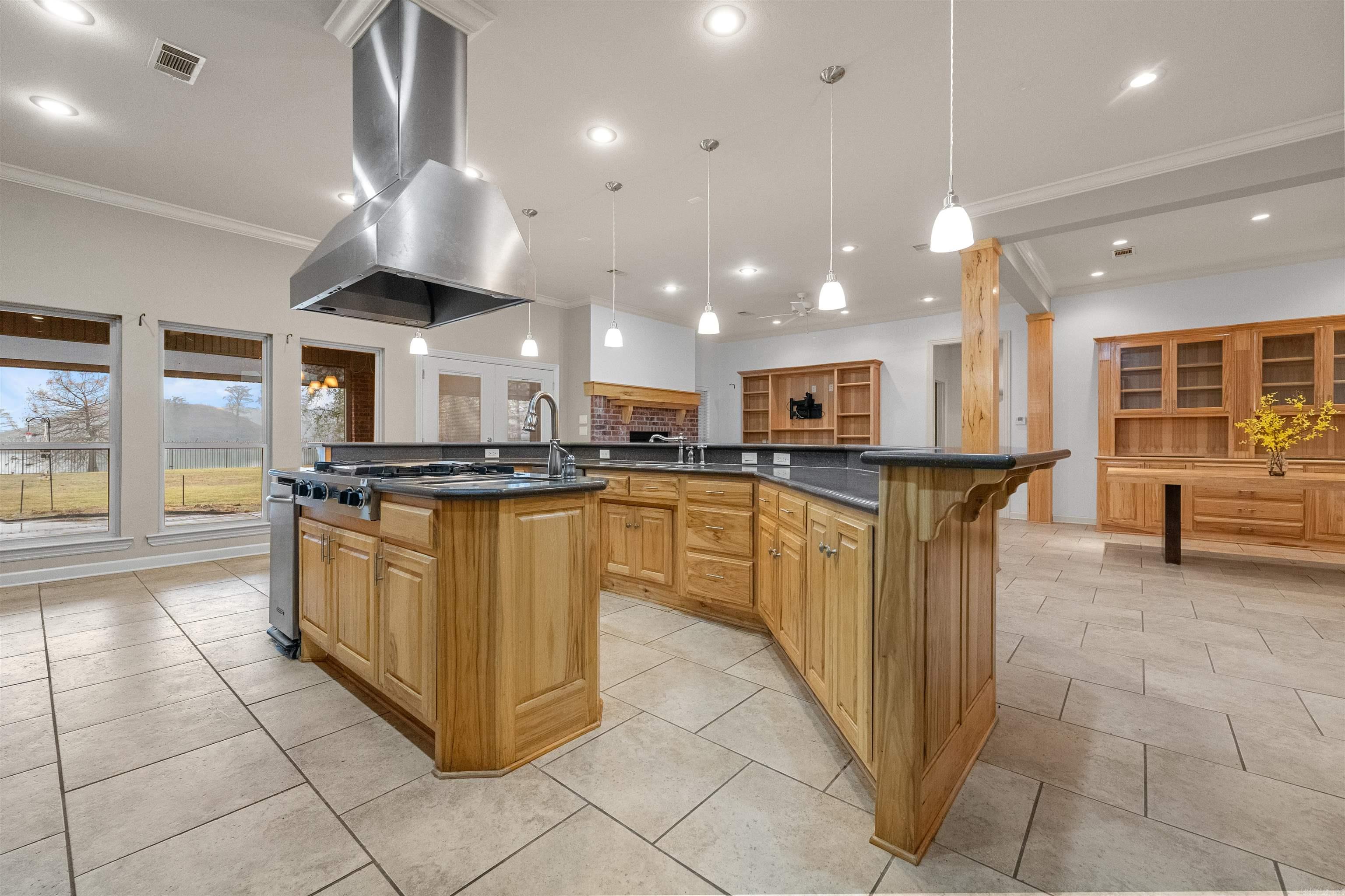 1070 Mound View Drive England, AR 72046