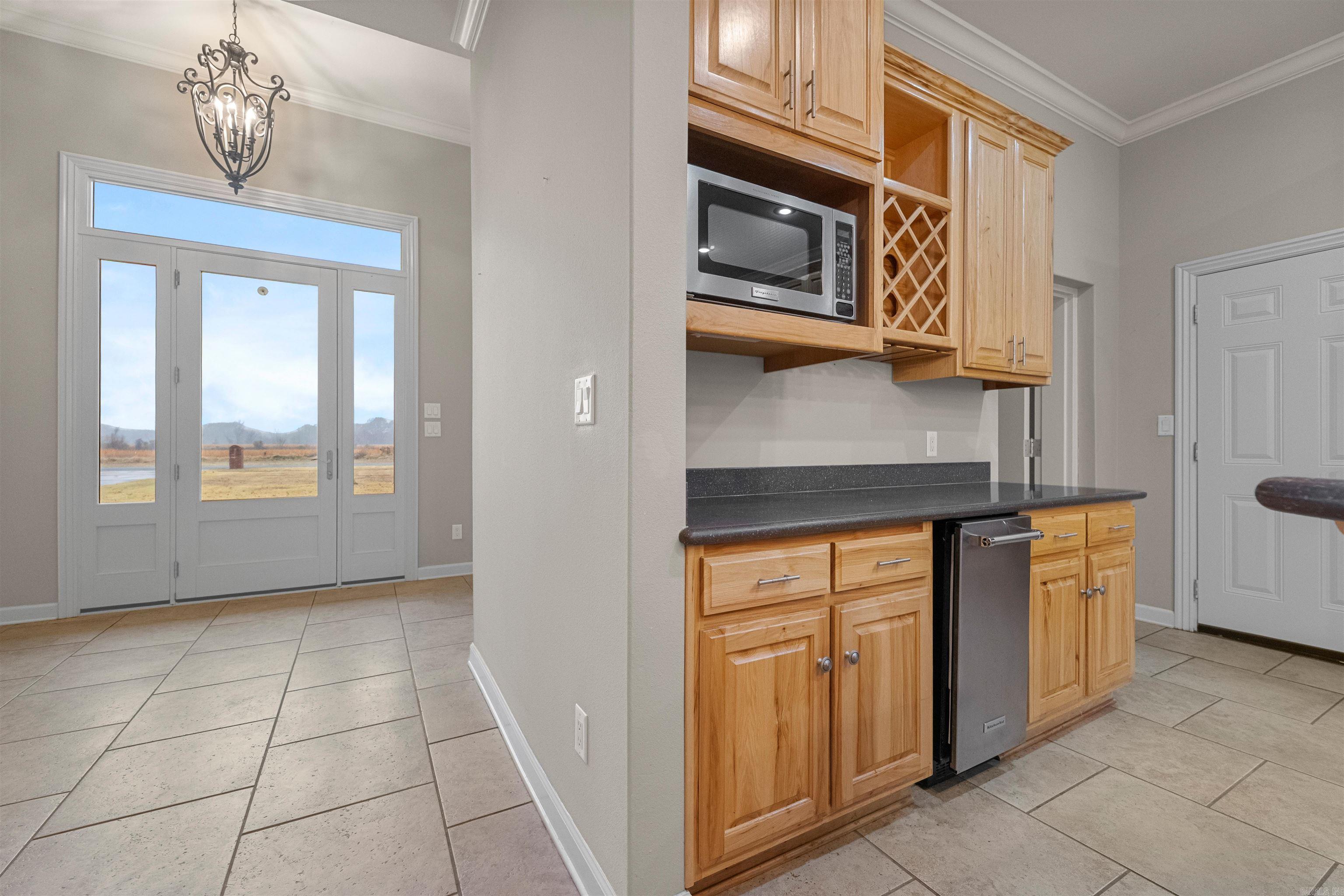 1070 Mound View Drive England, AR 72046