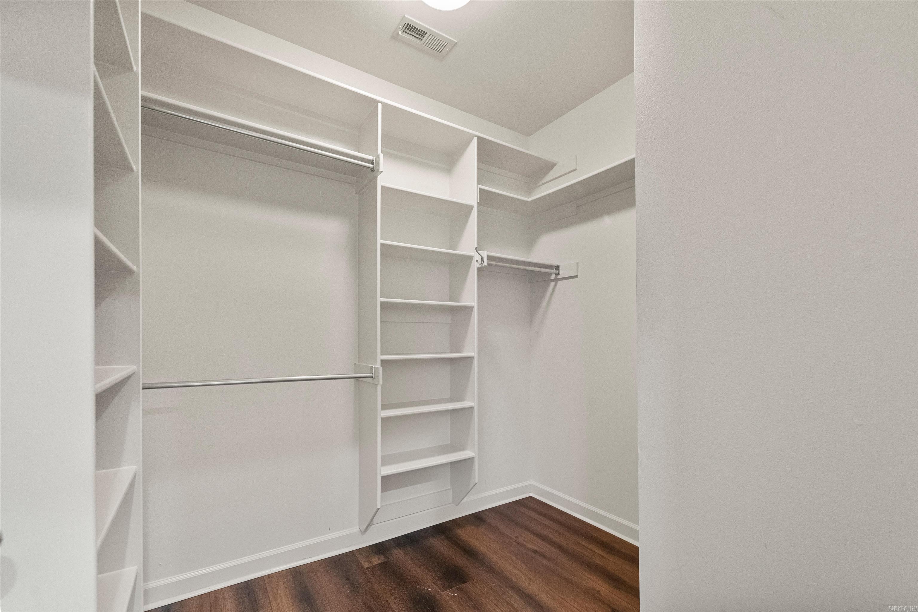 1070 Mound View Drive England, AR 72046