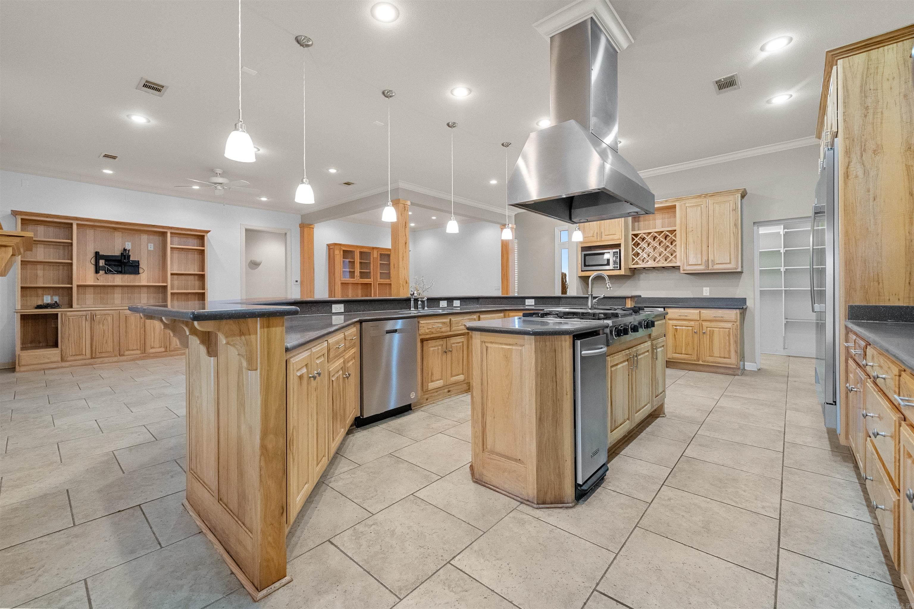 1070 Mound View Drive England, AR 72046