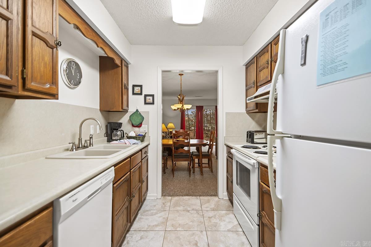 4 Orantes  Hot Springs Village, AR