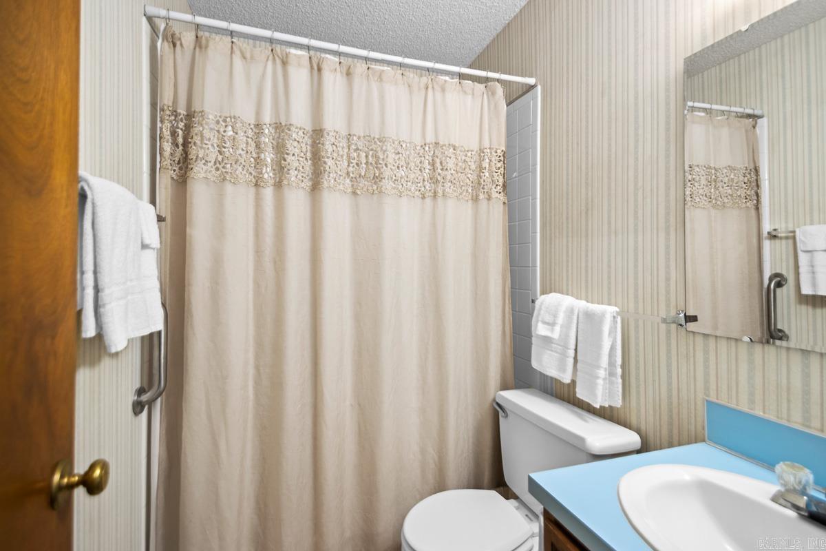 4 Orantes  Hot Springs Village, AR