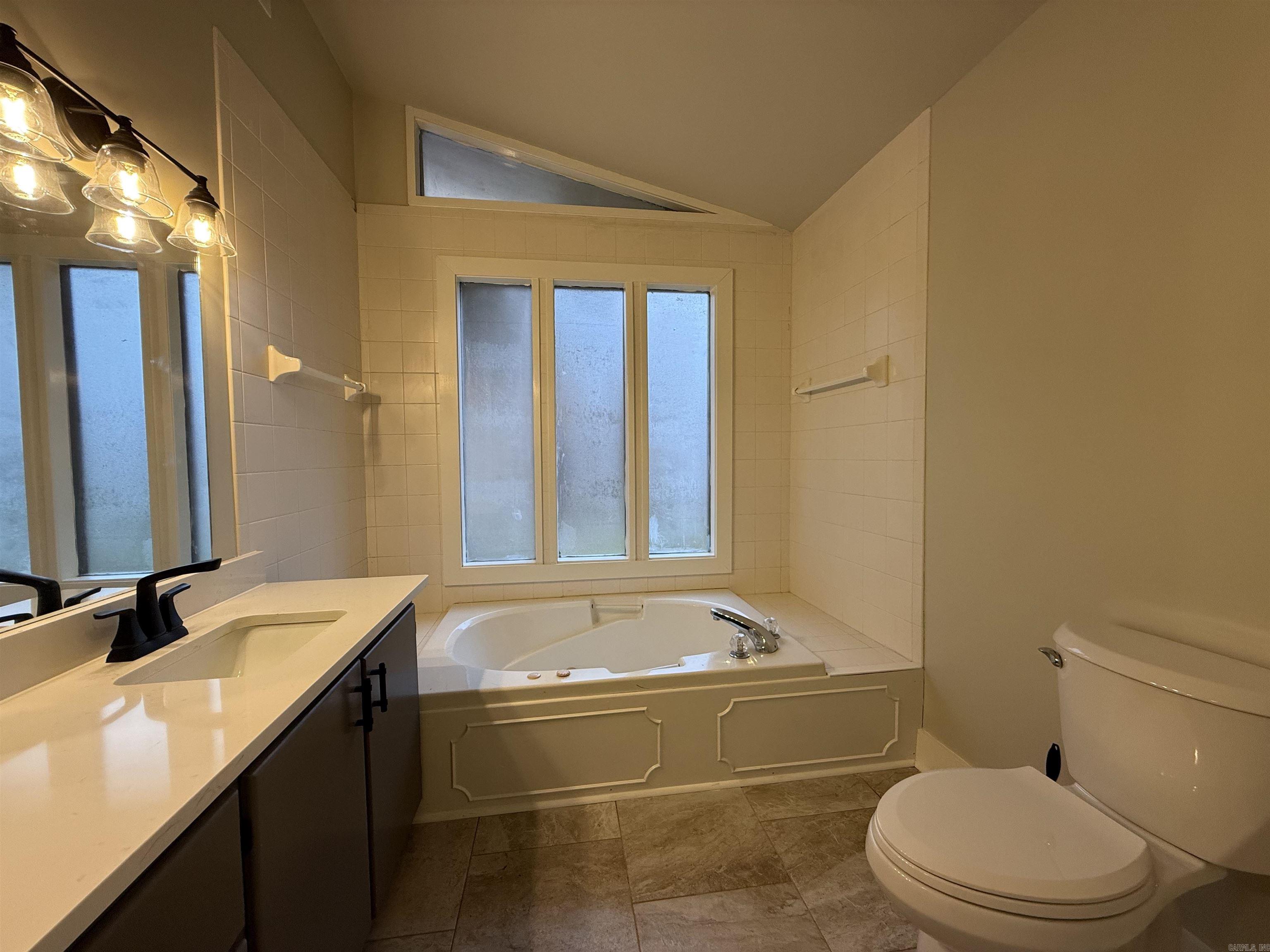 2016 Lindauer Rd Forrest City, AR 72335