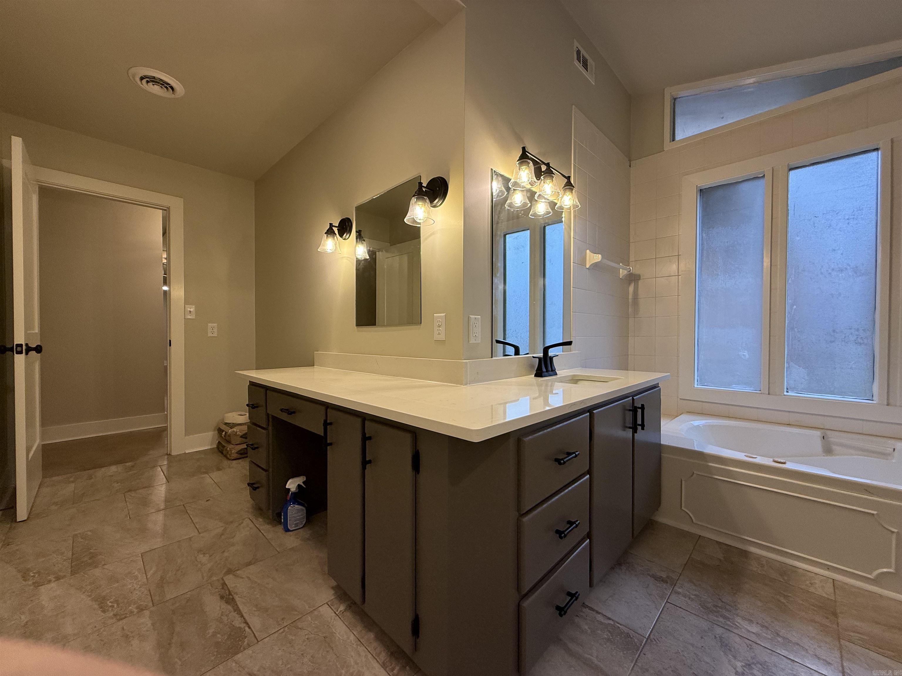 2016 Lindauer Rd Forrest City, AR 72335