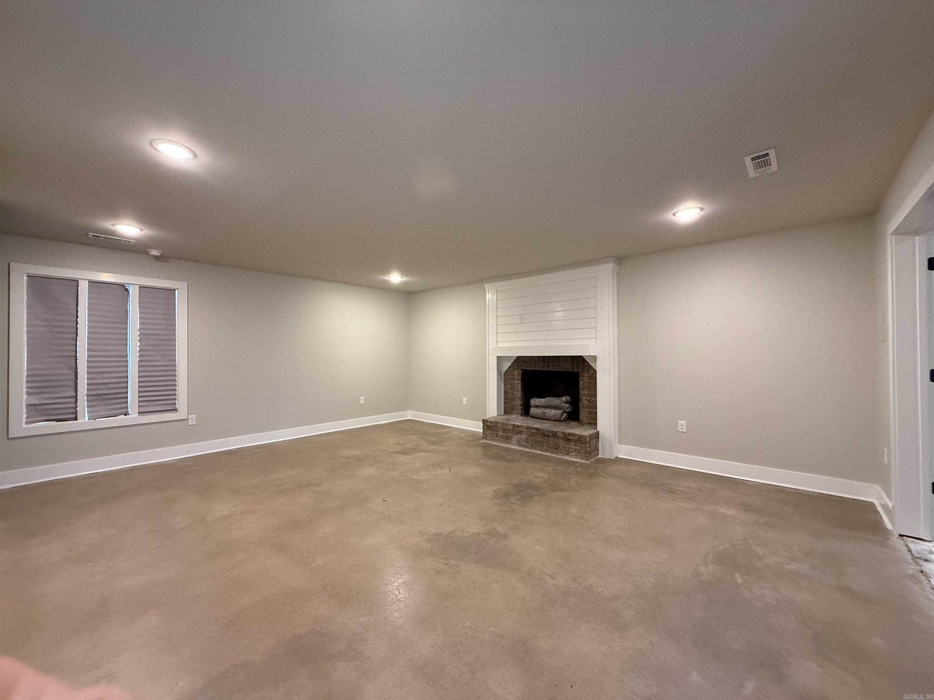 2016 Lindauer Rd Forrest City, AR 72335