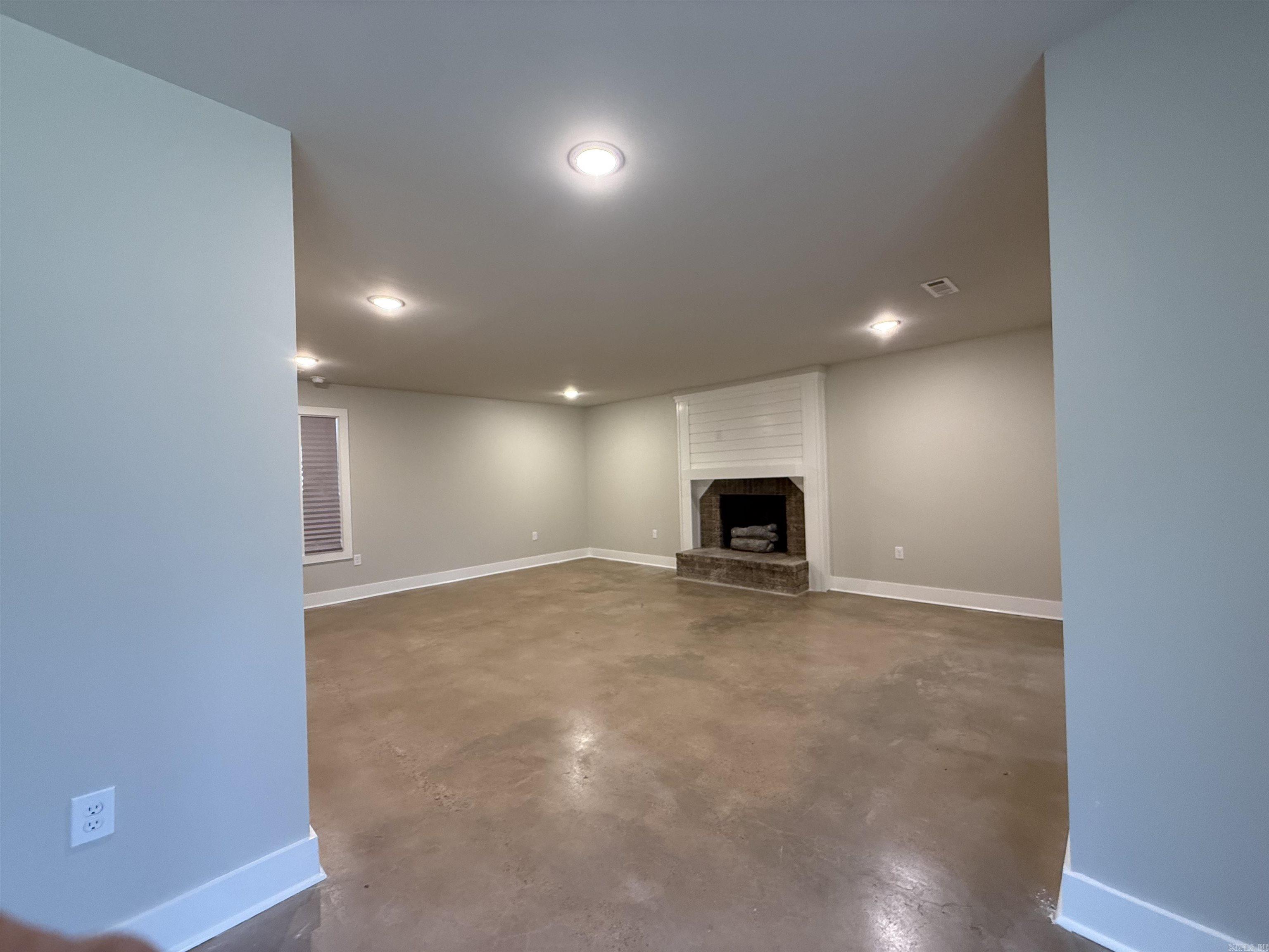 2016 Lindauer Rd Forrest City, AR 72335