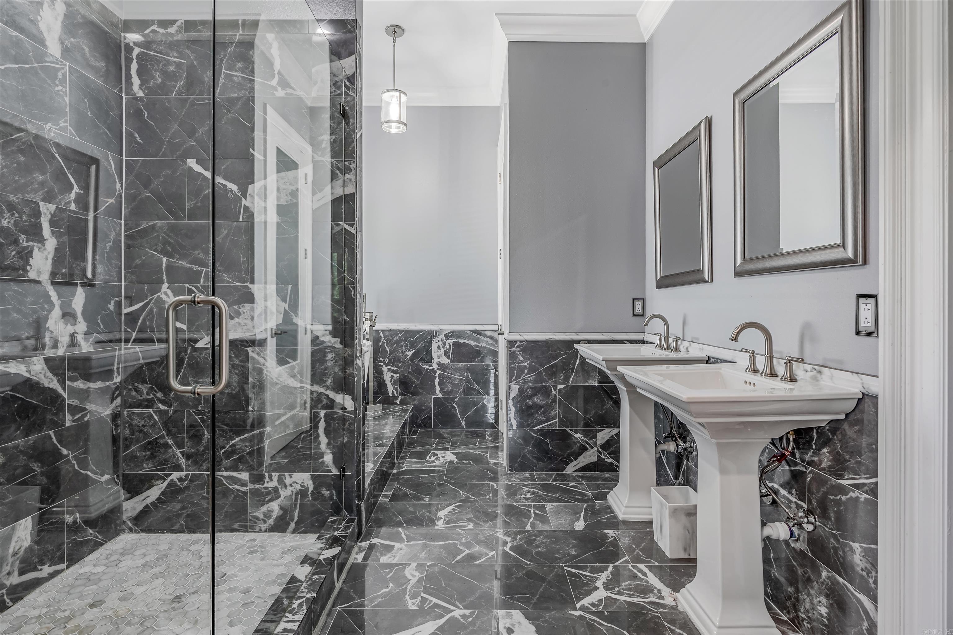 1867 S Ringo Street Little Rock, AR 72206